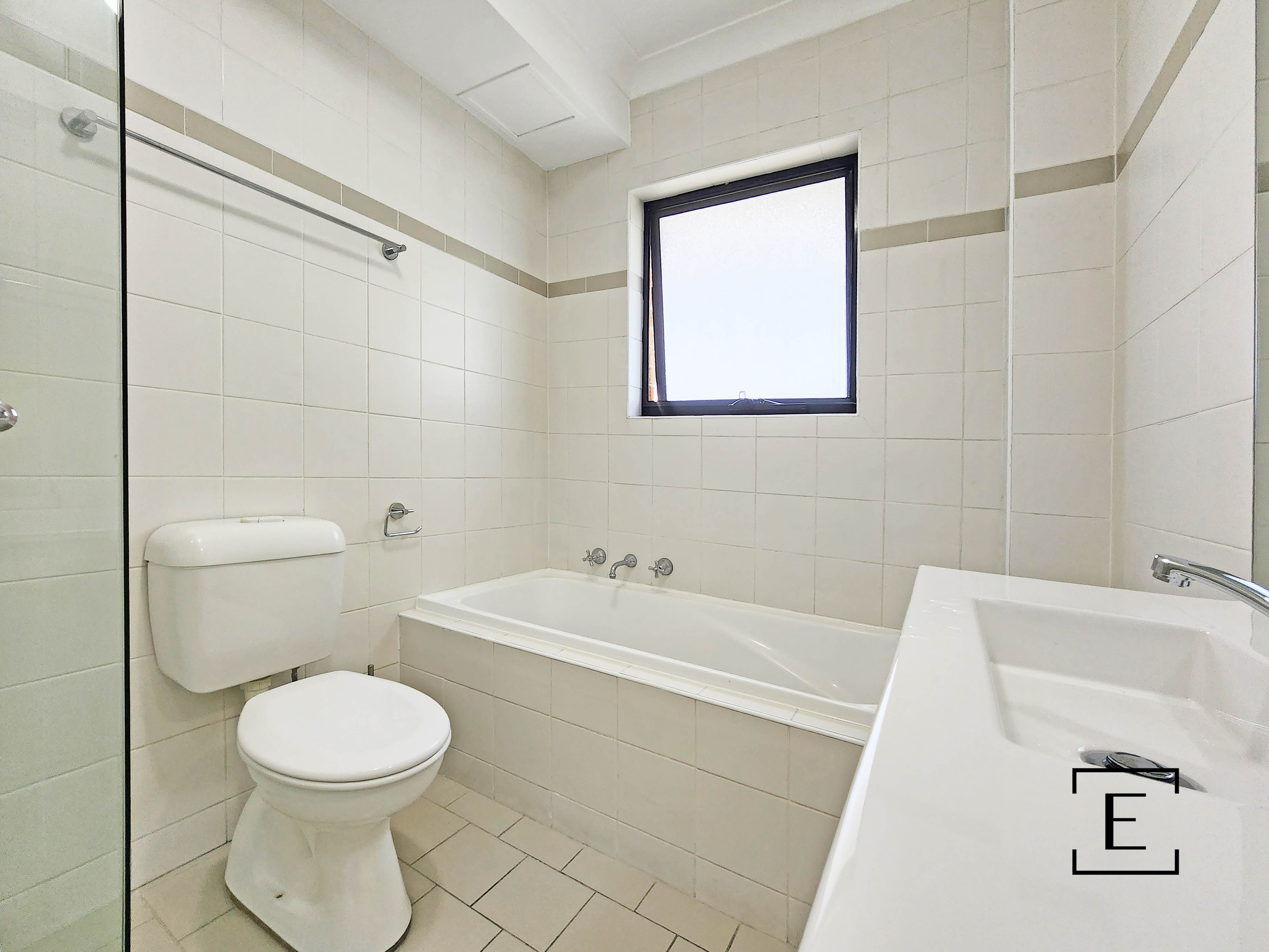 5 / 18 Eastbourne Road, Homebush West