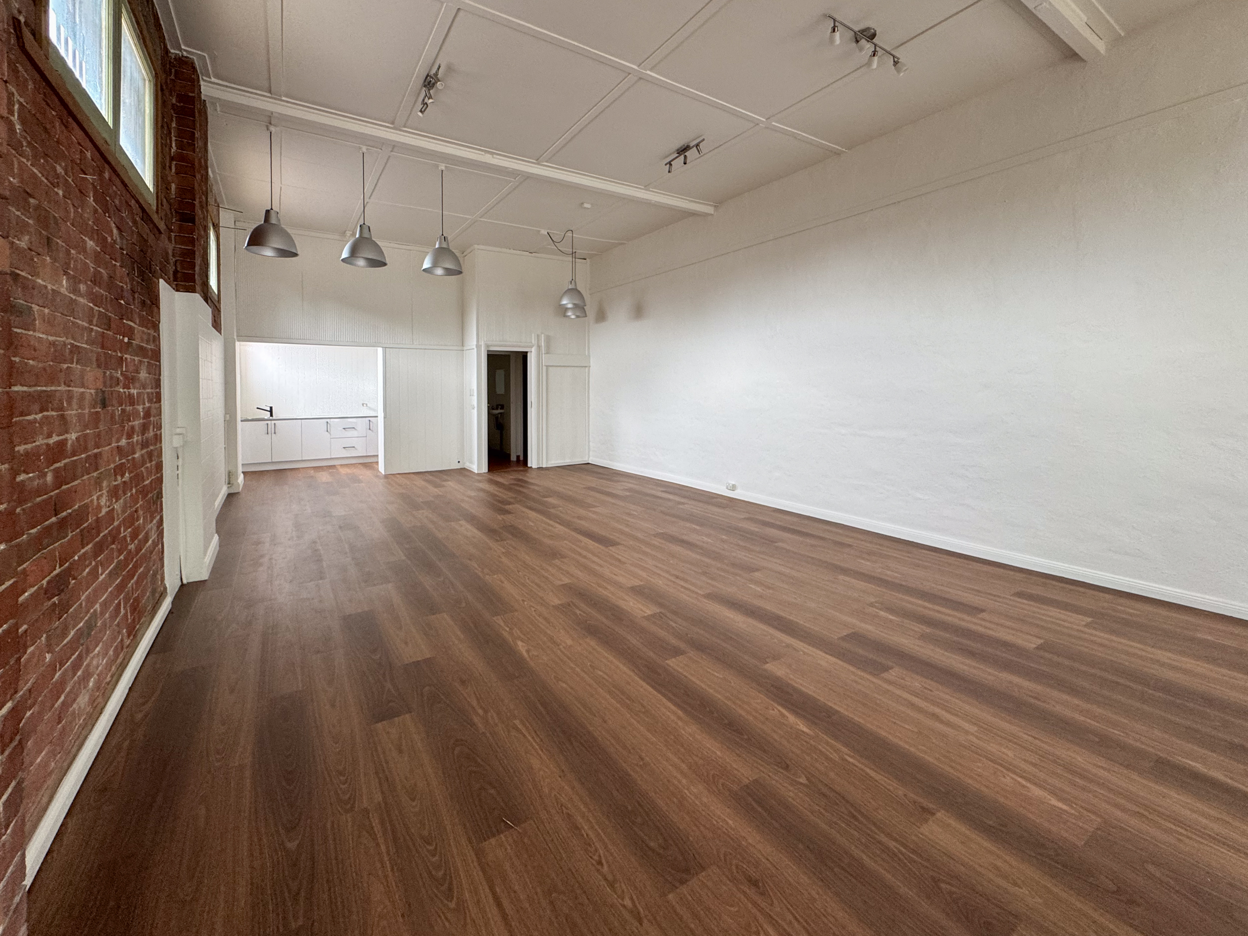 50 High Street, Mansfield