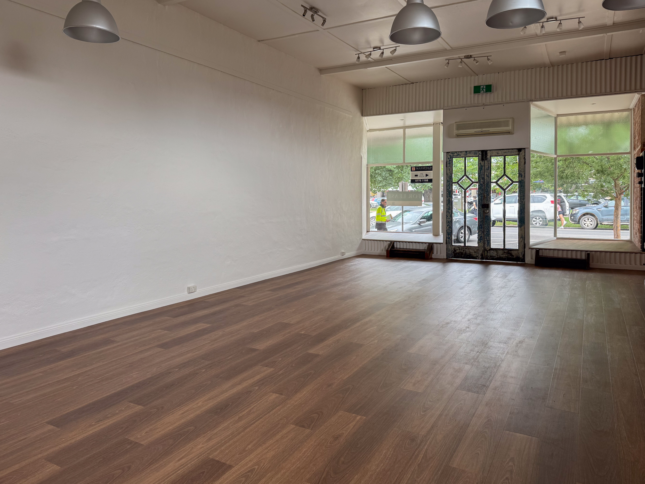 50 High Street, Mansfield