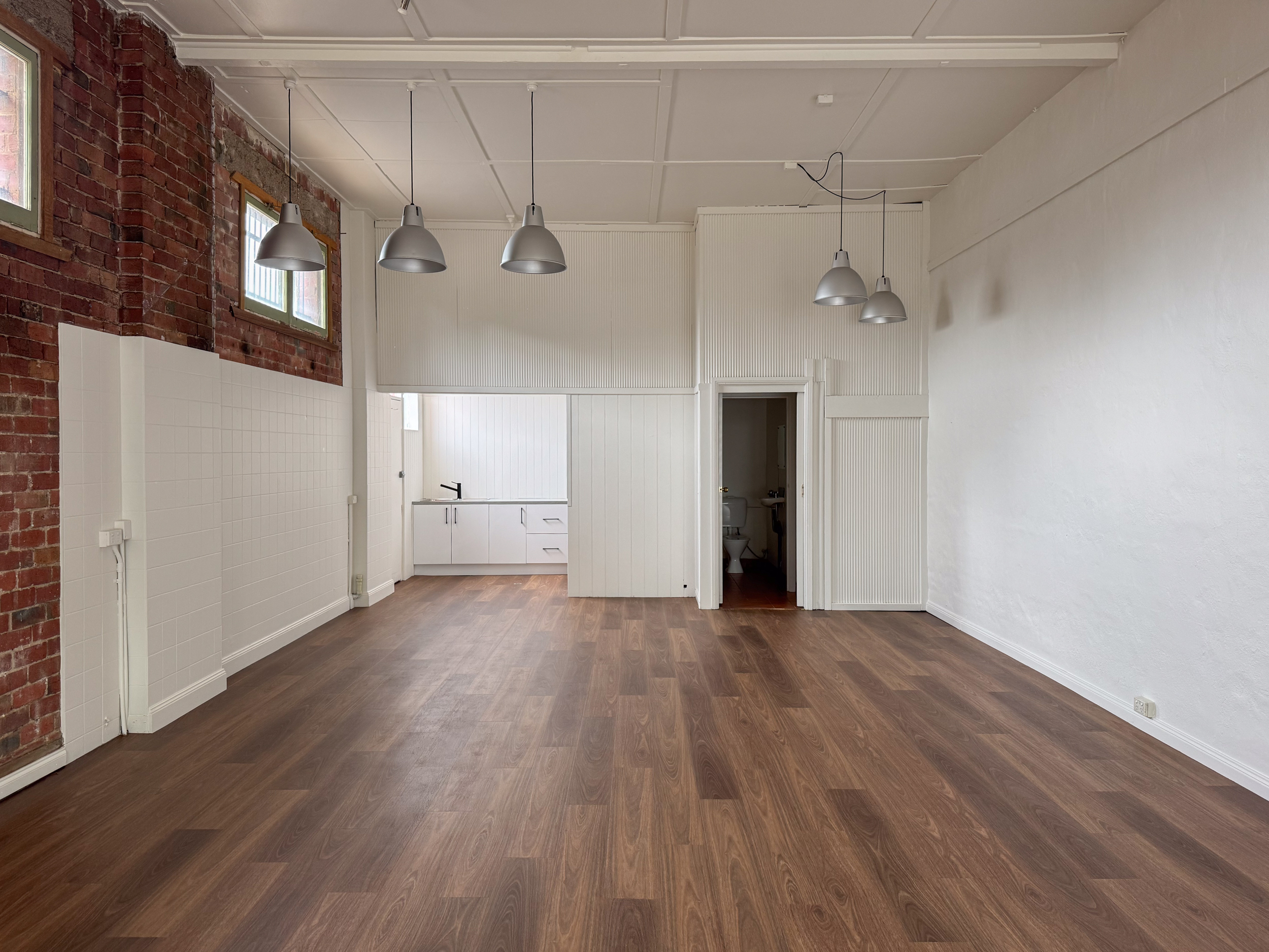 50 High Street, Mansfield