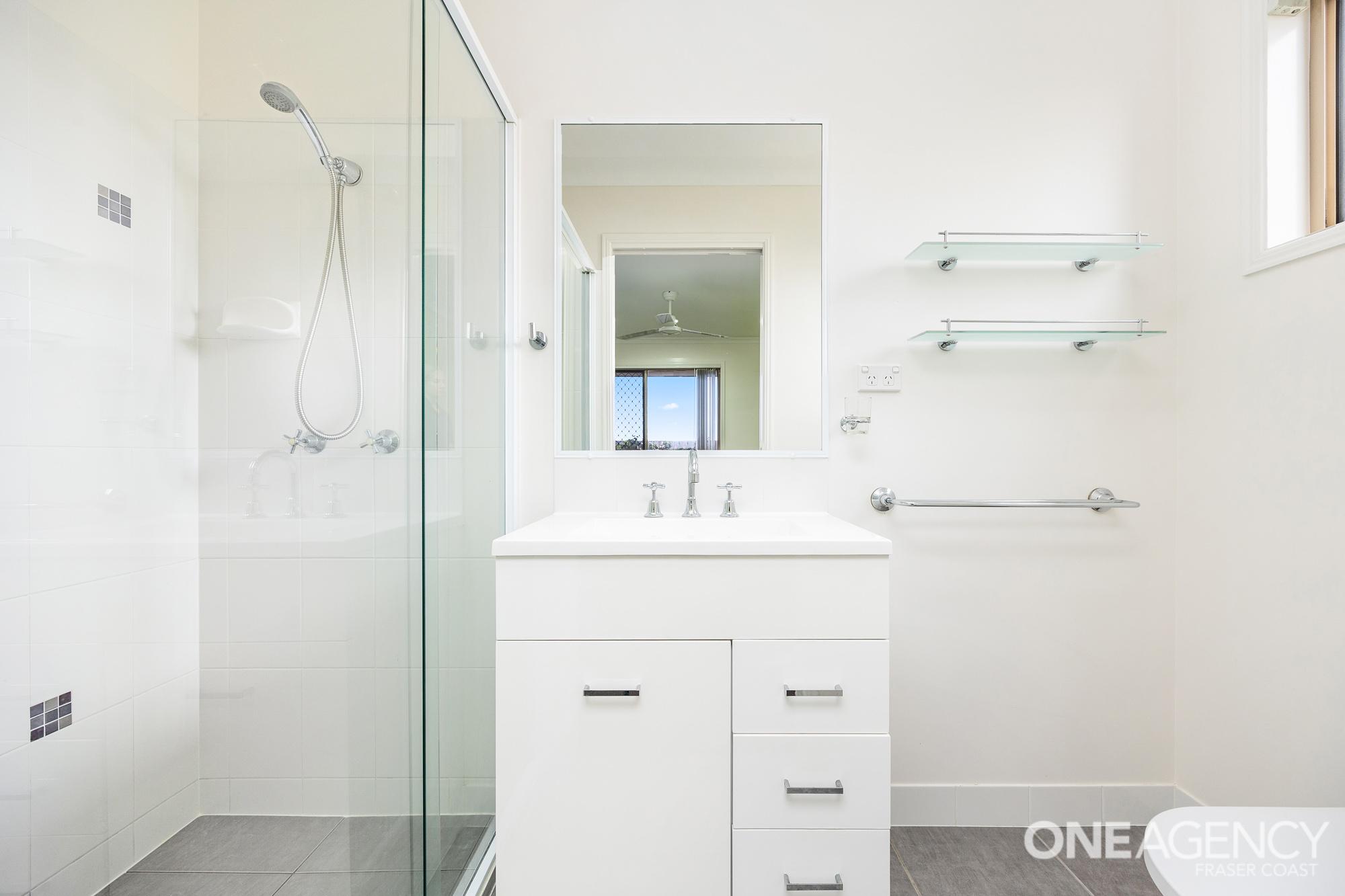 8 Eyre Court, Urraween