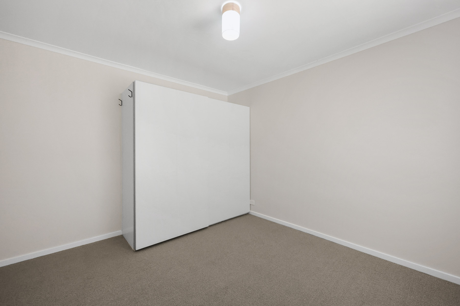 8 Hammond Avenue, George Town