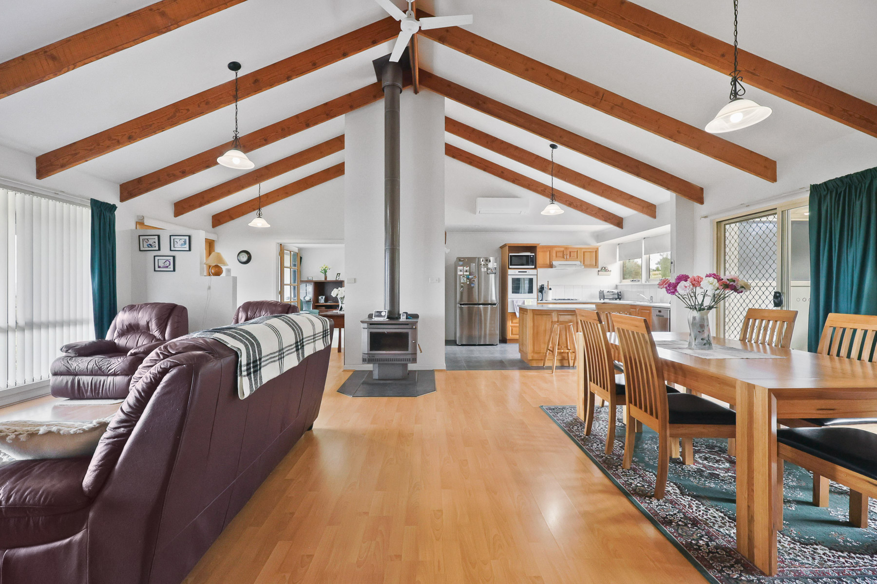 15 Burton Street, Hillwood