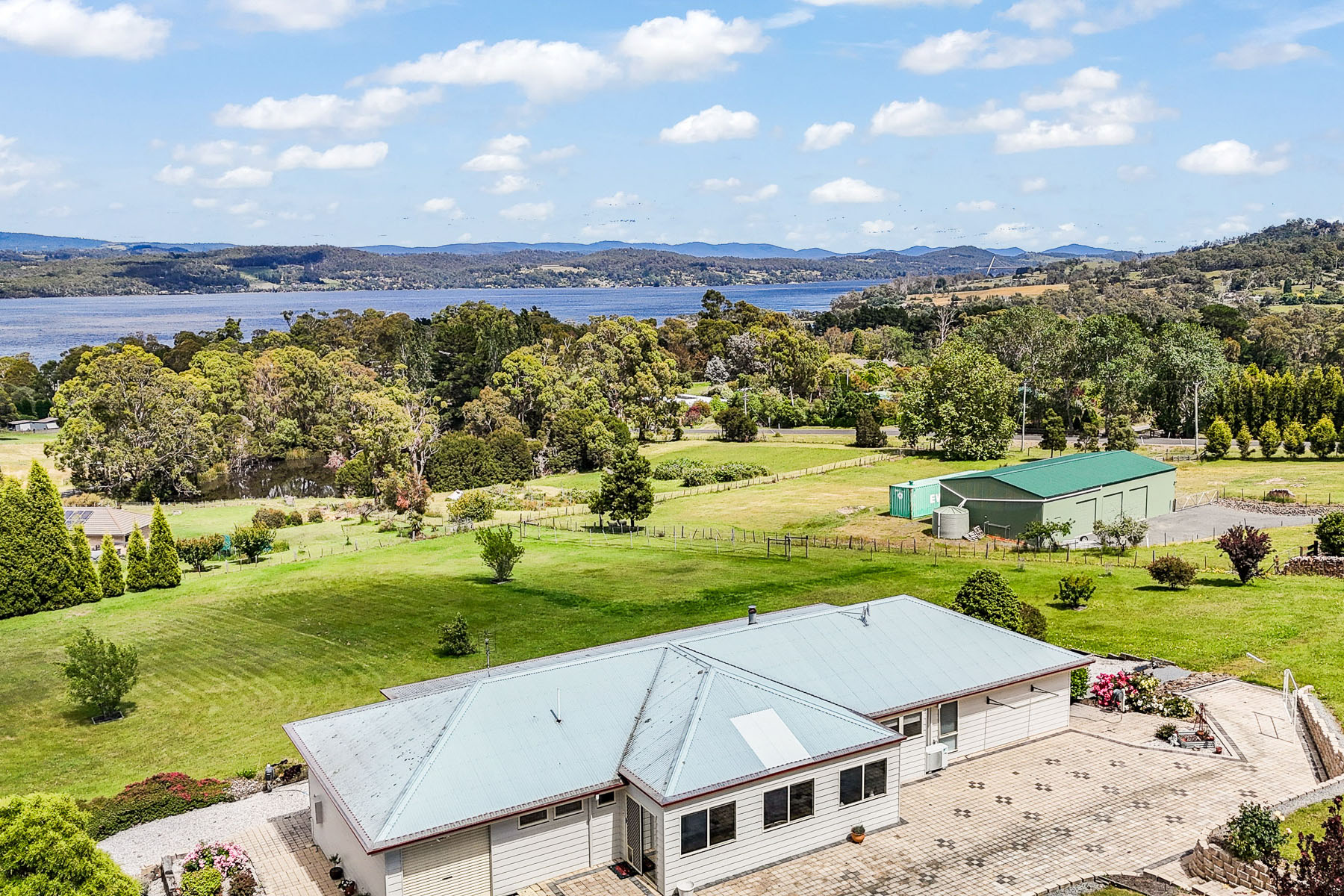 15 Burton Street, Hillwood