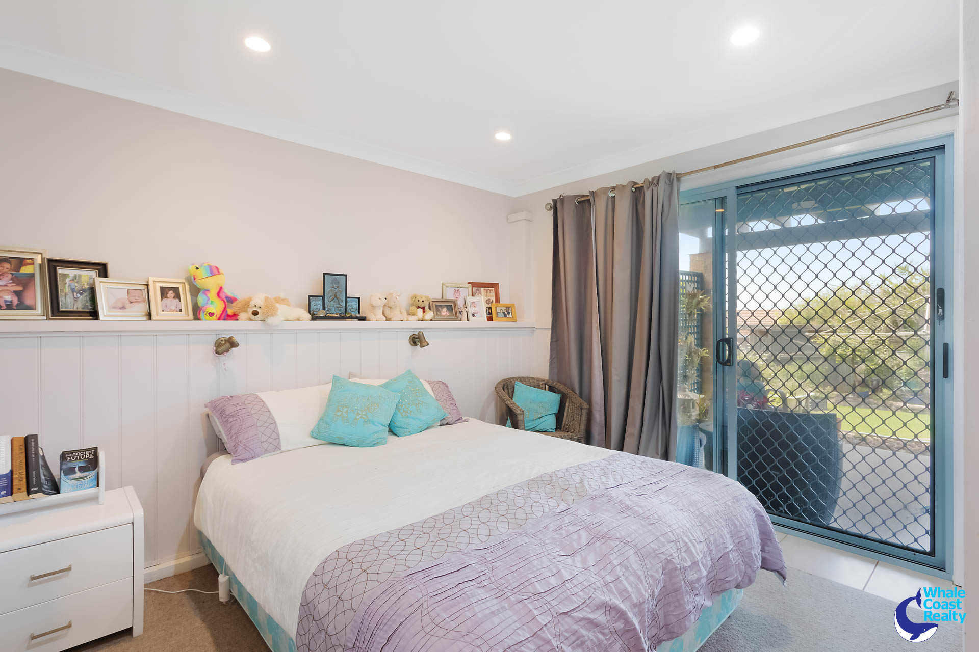 32 Sunset Boulevard, Kianga