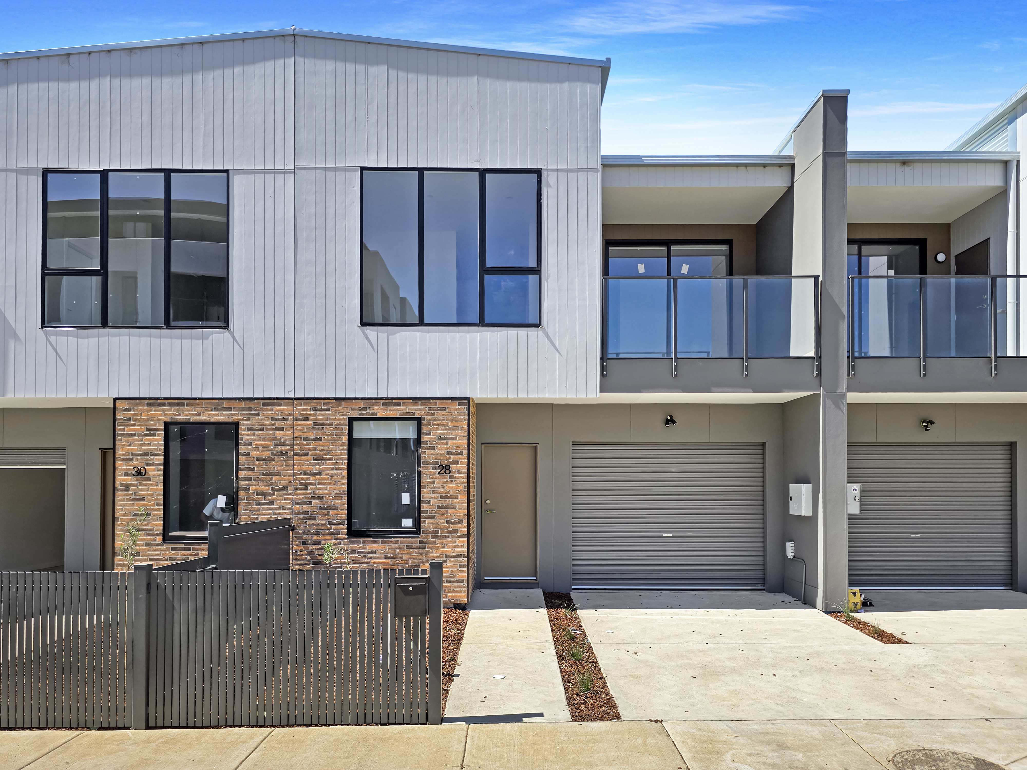 Listing image for 28 Ilinden Street, MOUNT DUNEED  VIC  3217
