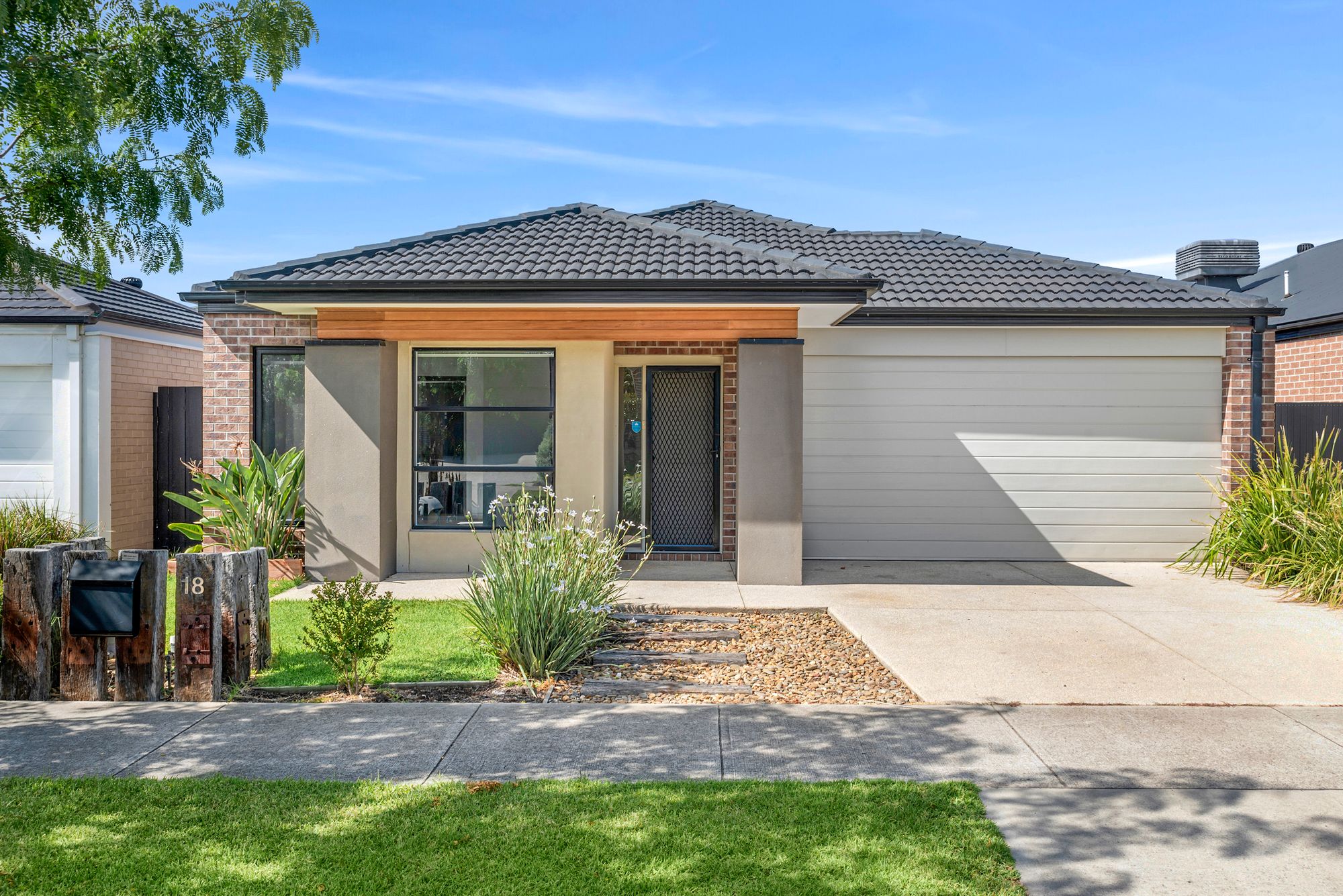 Listing image for 18 Concorde Street, MOUNT DUNEED  VIC  3217