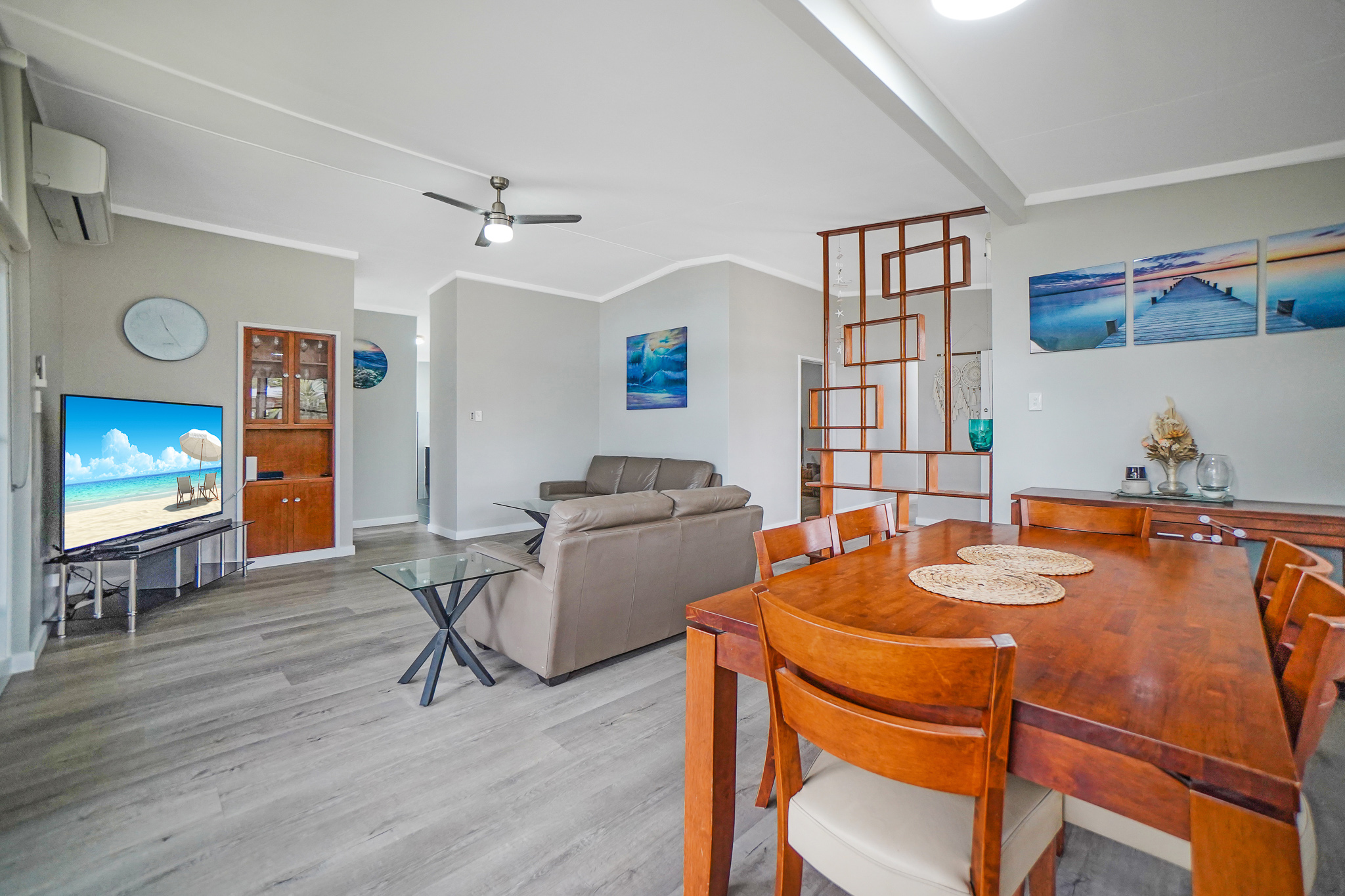 10 Robert Street, Torquay