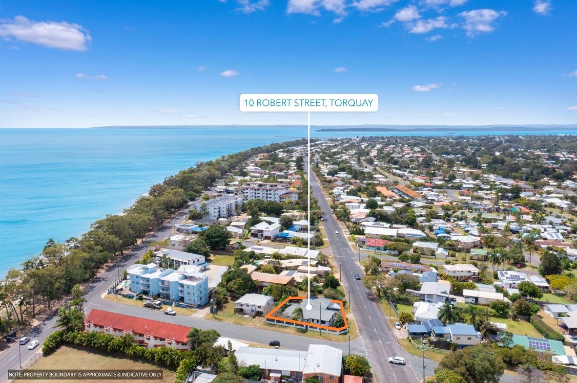 10 Robert Street, Torquay