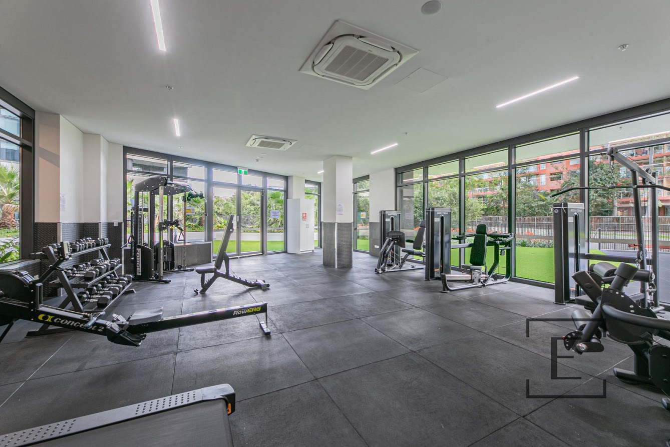 1707 / 7 Nipper Street, Homebush