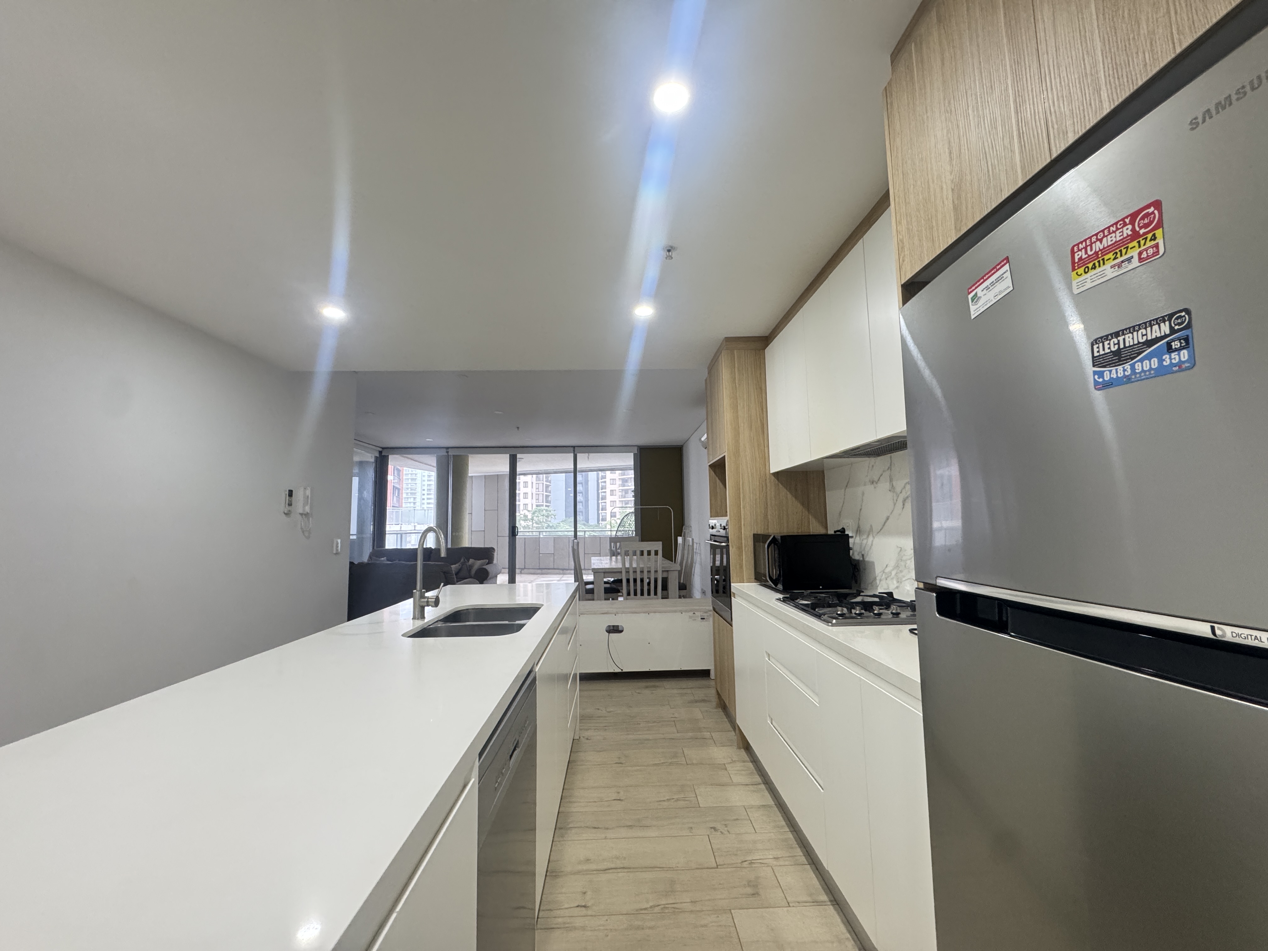 501 / 23 Hassall Street - Main View 3