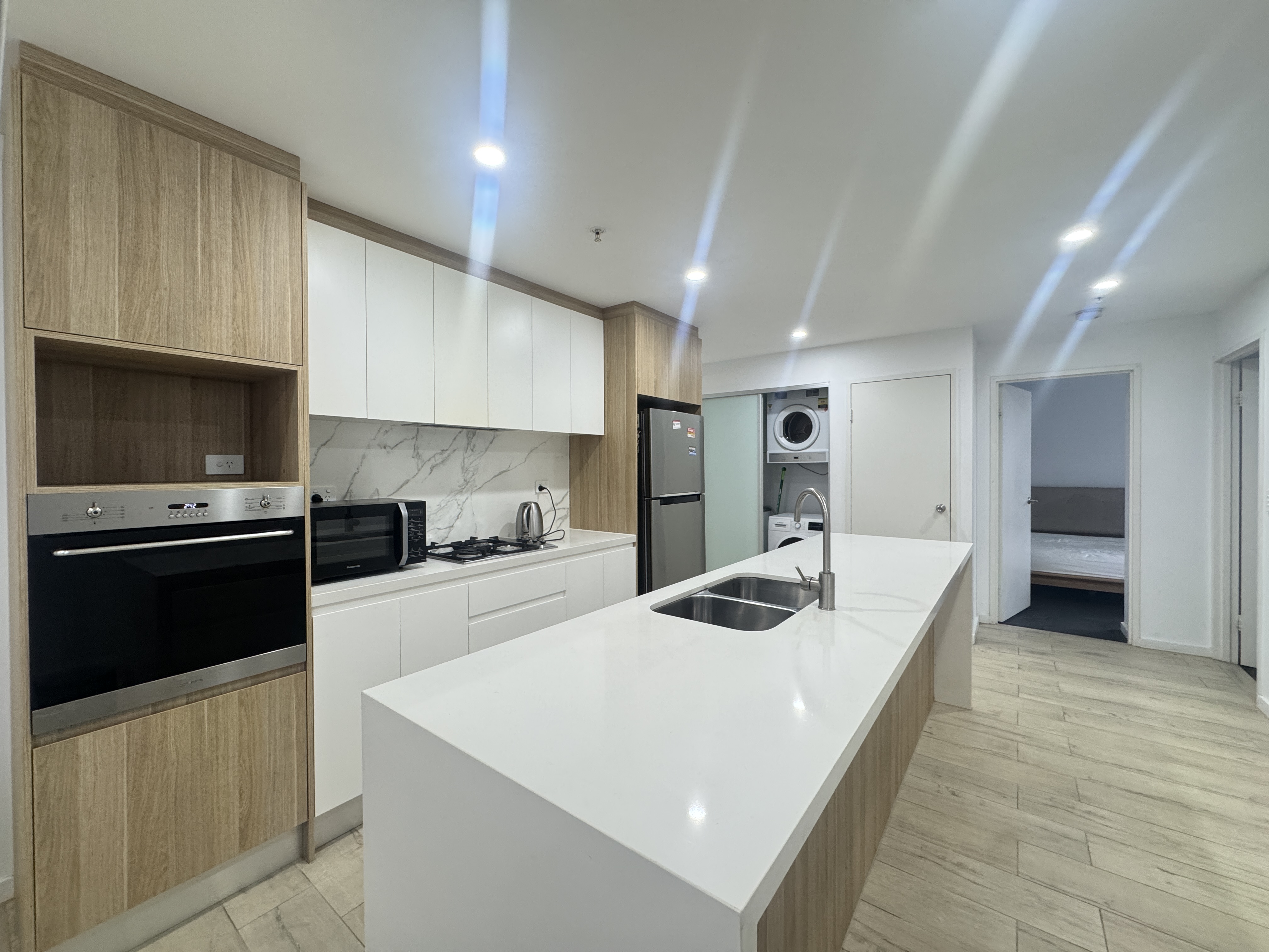 501 / 23 Hassall Street - Main View 4