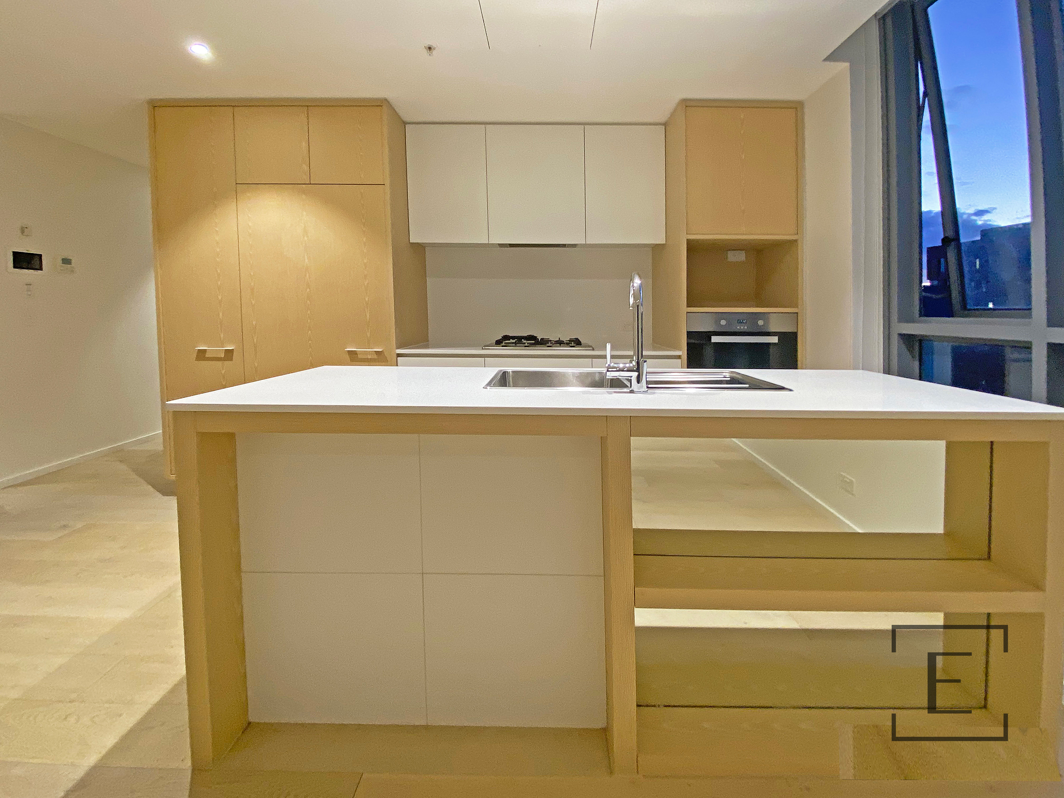 1182 / 1 Steam Mill Lane, Haymarket