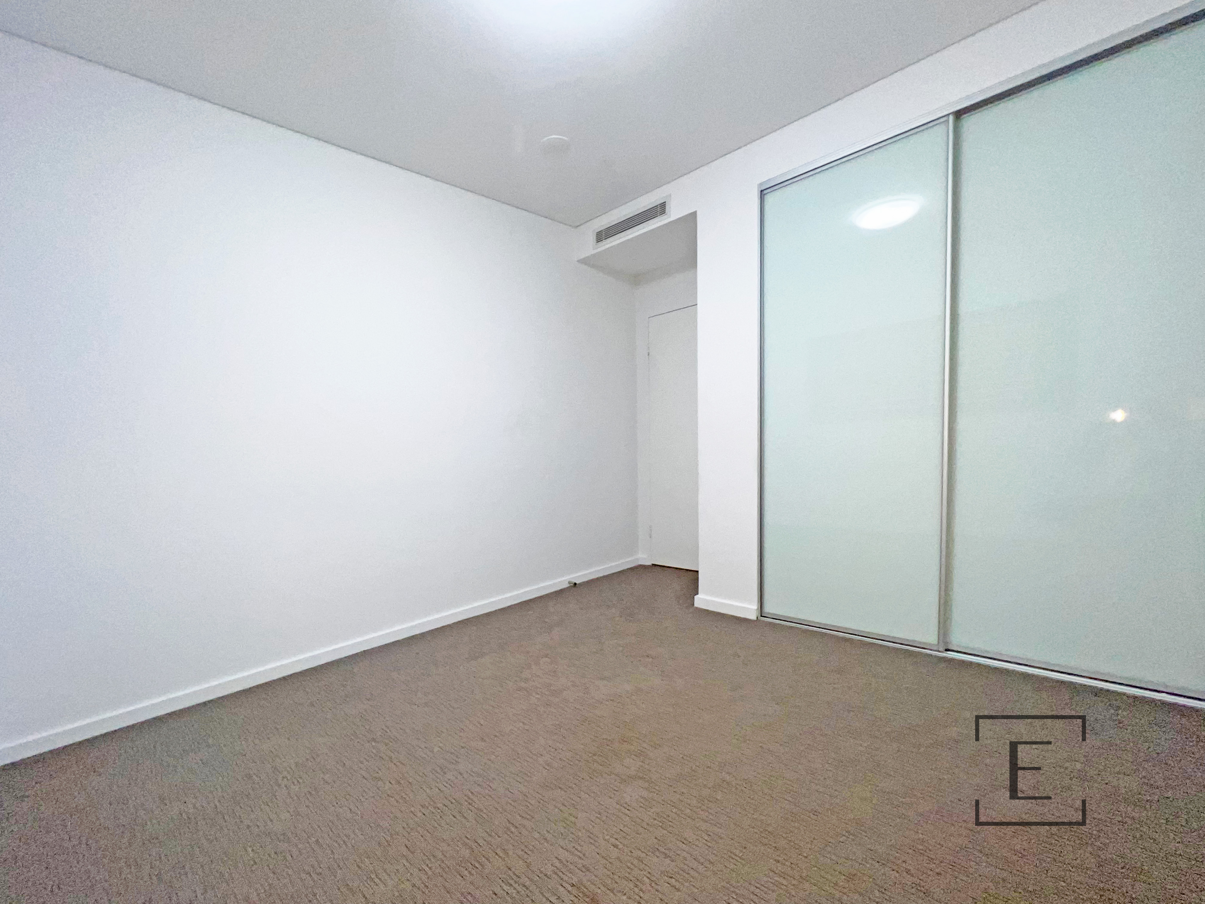 G04 / 27 Percy Street, Bankstown