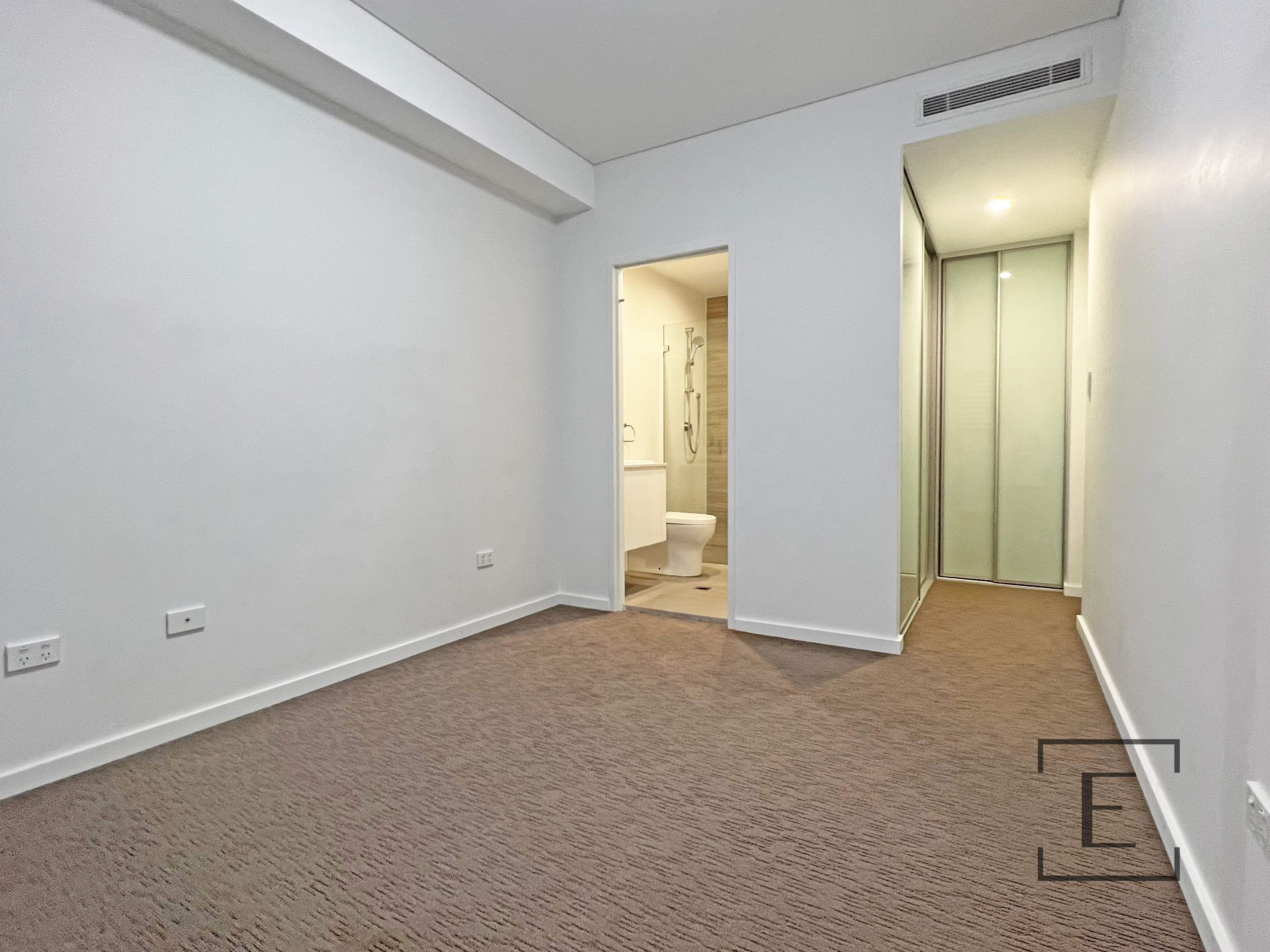 G04 / 27 Percy Street, Bankstown