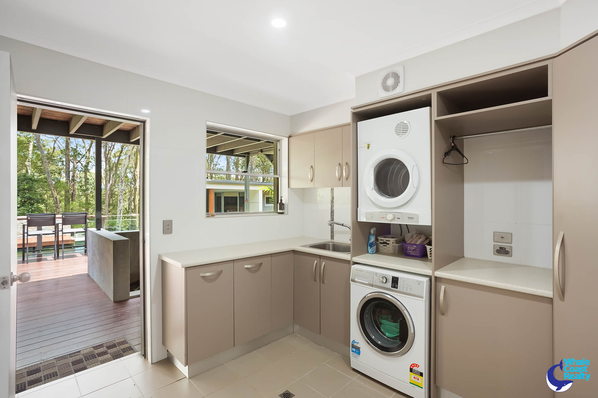 25B EASTAWAY AVENUE, North Narooma