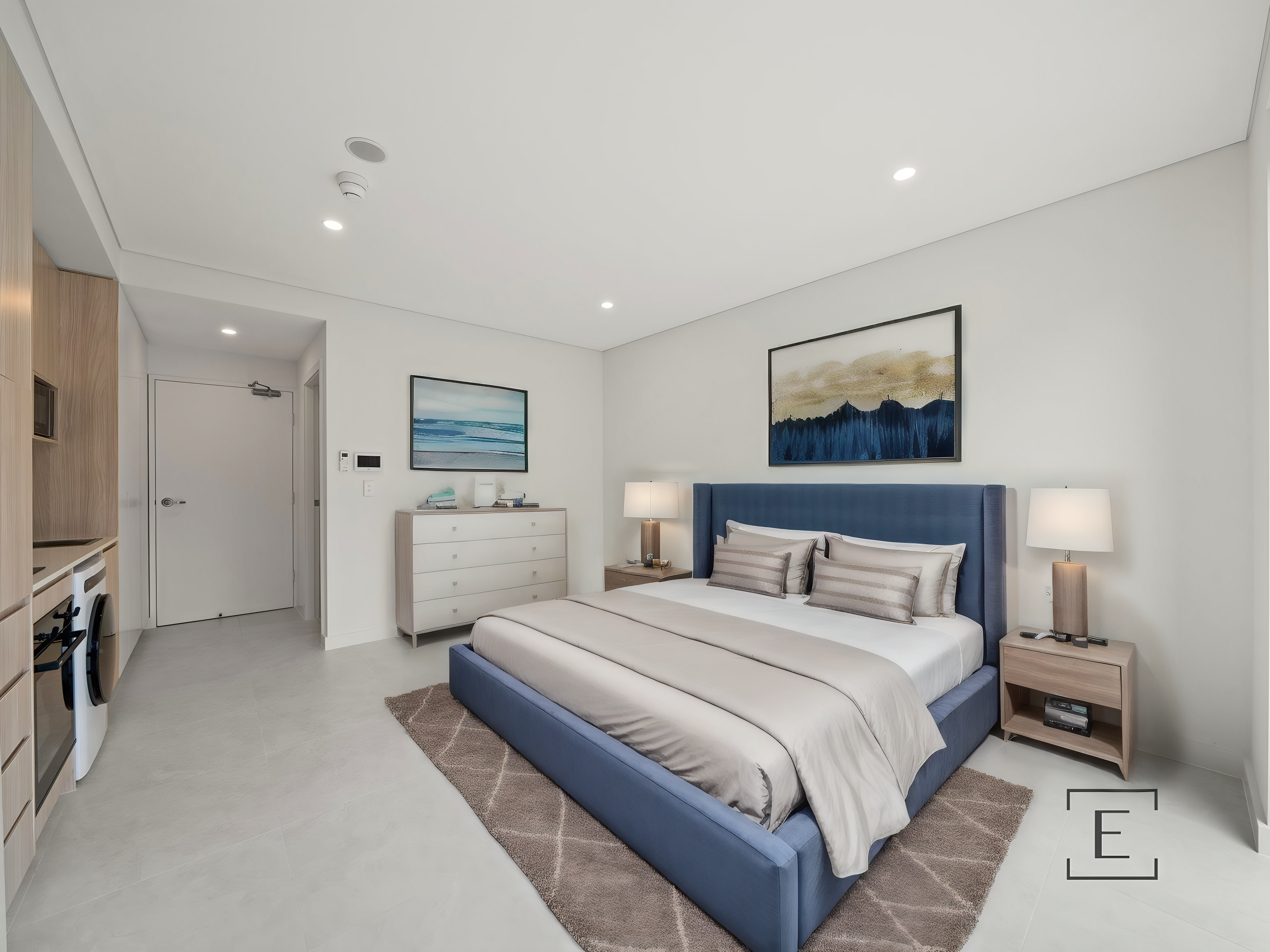 4 / 6 Gladys Avenue, Frenchs Forest