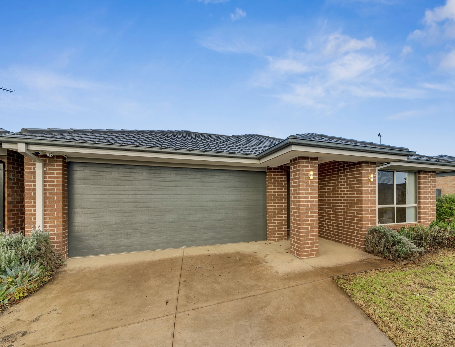 Listing image for 31 Whitfords Drive, ARMSTRONG CREEK  VIC  3217