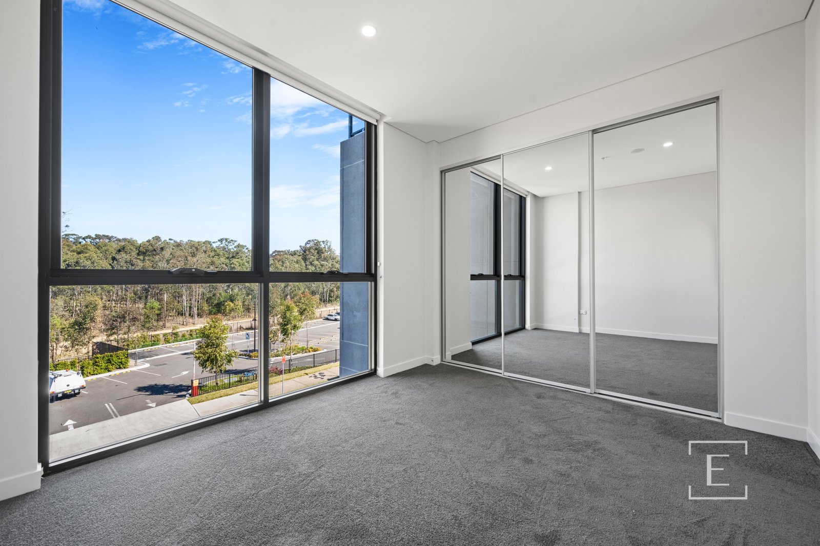 D309 / 76 Lakeside Parade, Jordan Springs