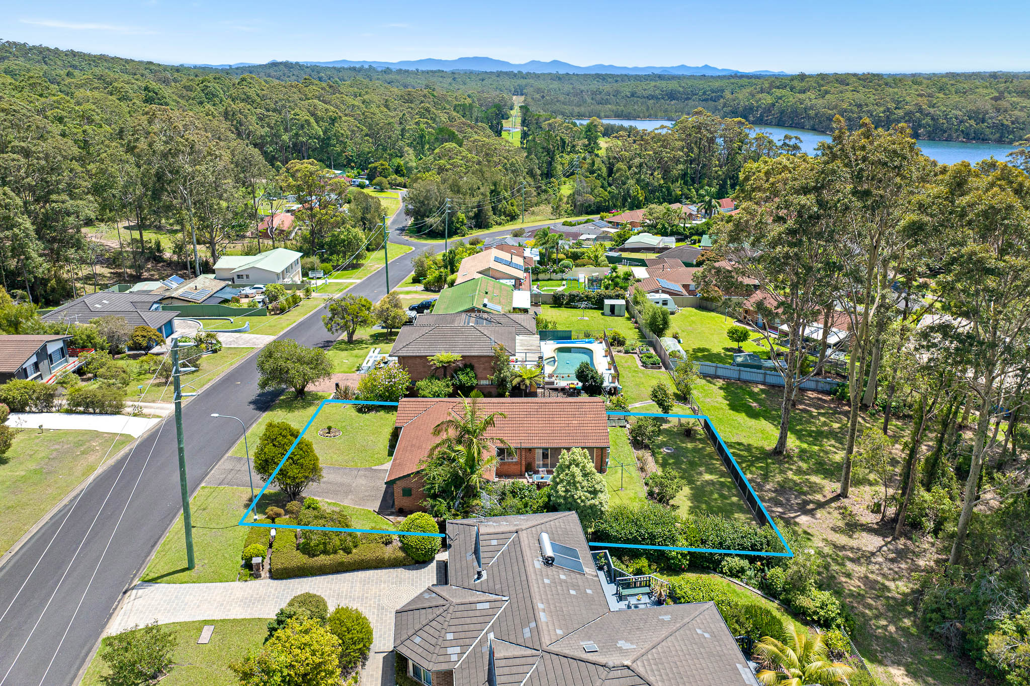 50 Mummaga Lake Drive, Dalmeny