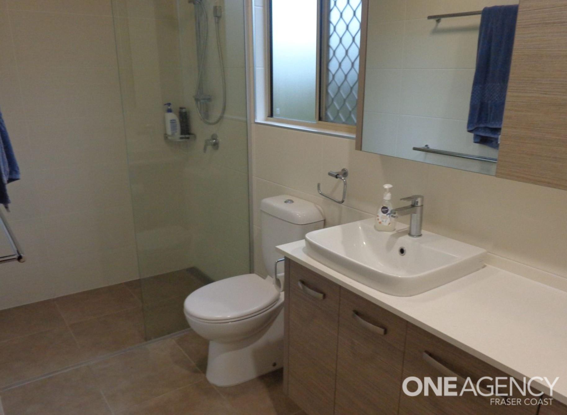 2 / 20 Sorrenson Street, Tinana