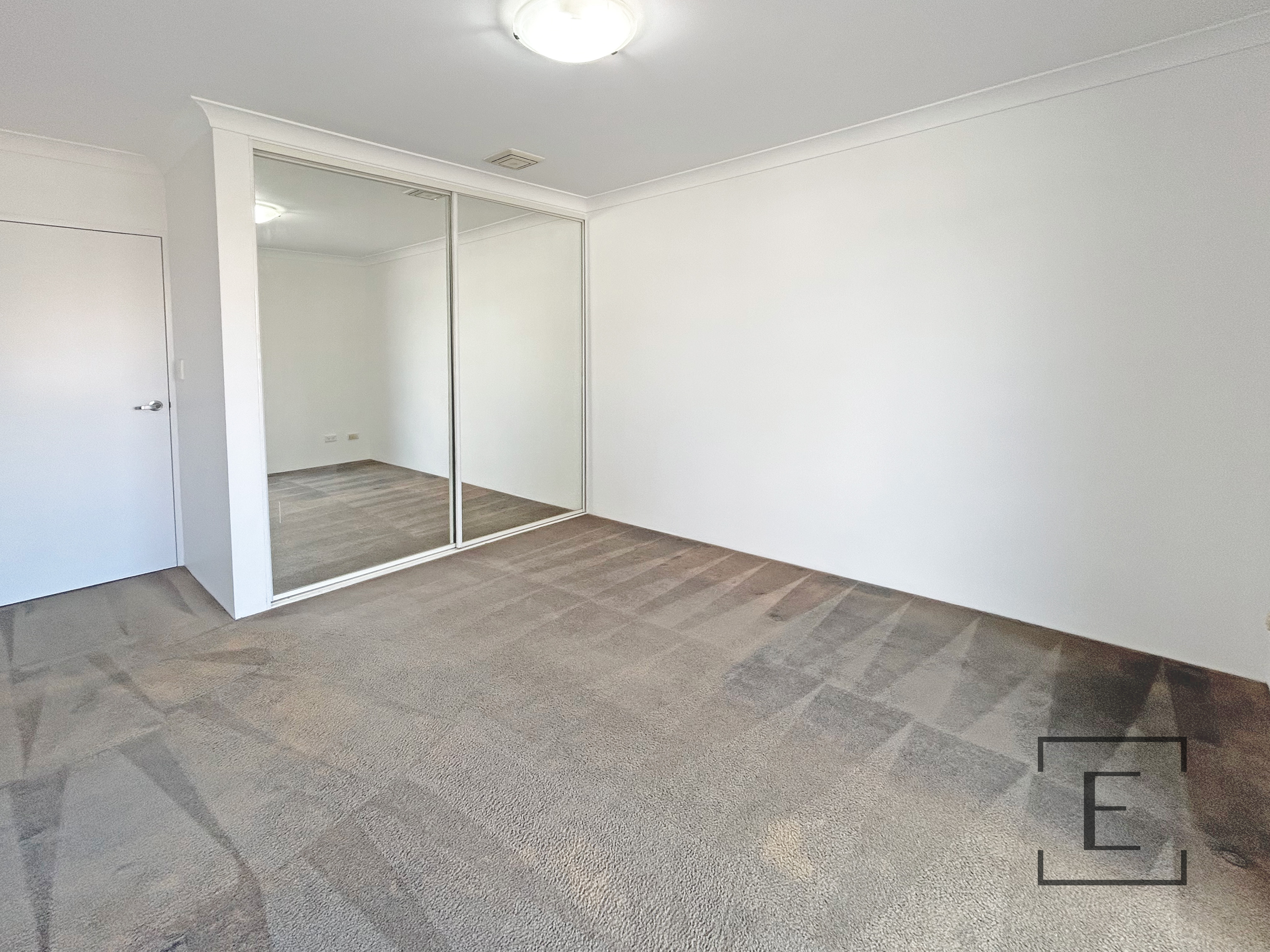 12 / 2A Hamilton Street East, North Strathfield