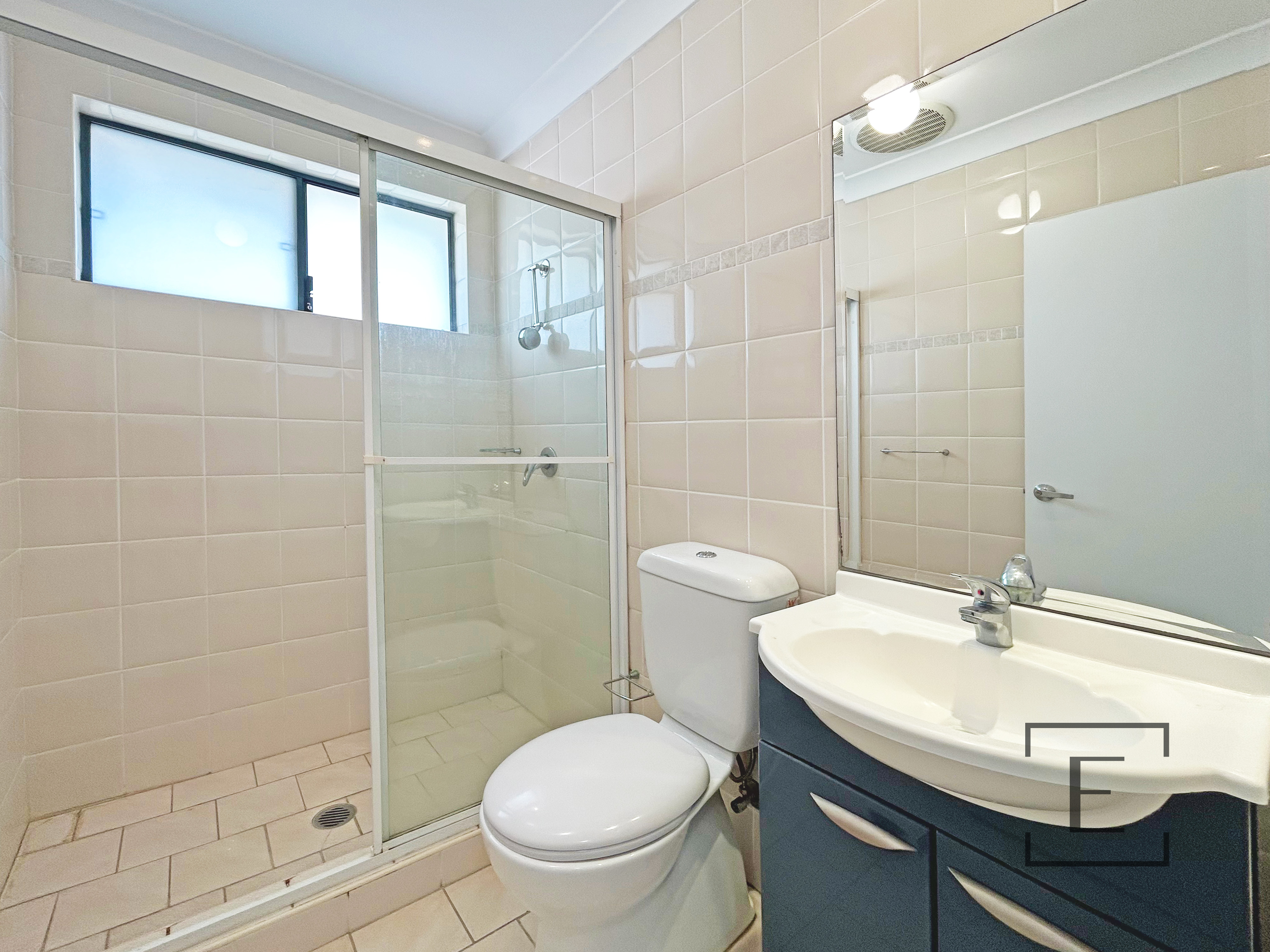 12 / 2A Hamilton Street East, North Strathfield