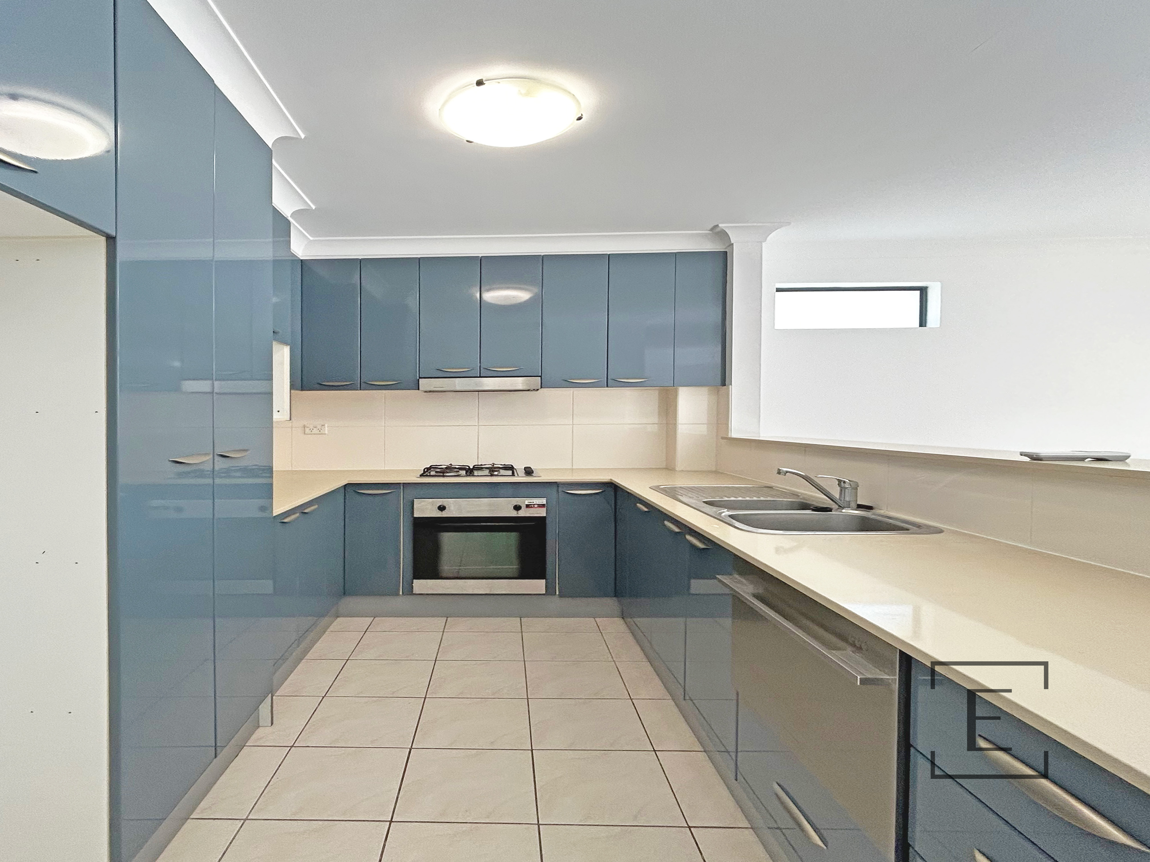 12 / 2A Hamilton Street East, North Strathfield