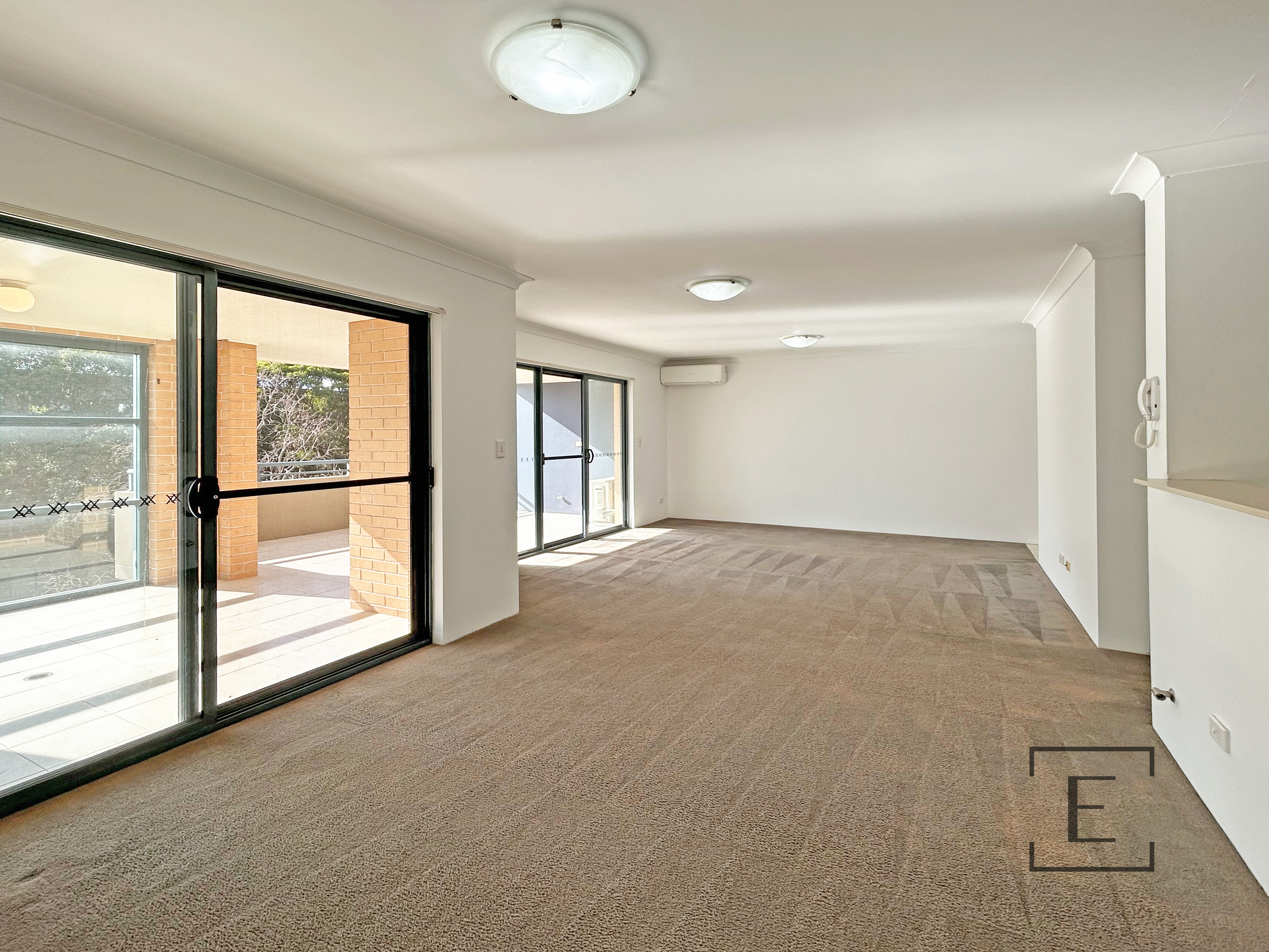 12 / 2A Hamilton Street East, North Strathfield
