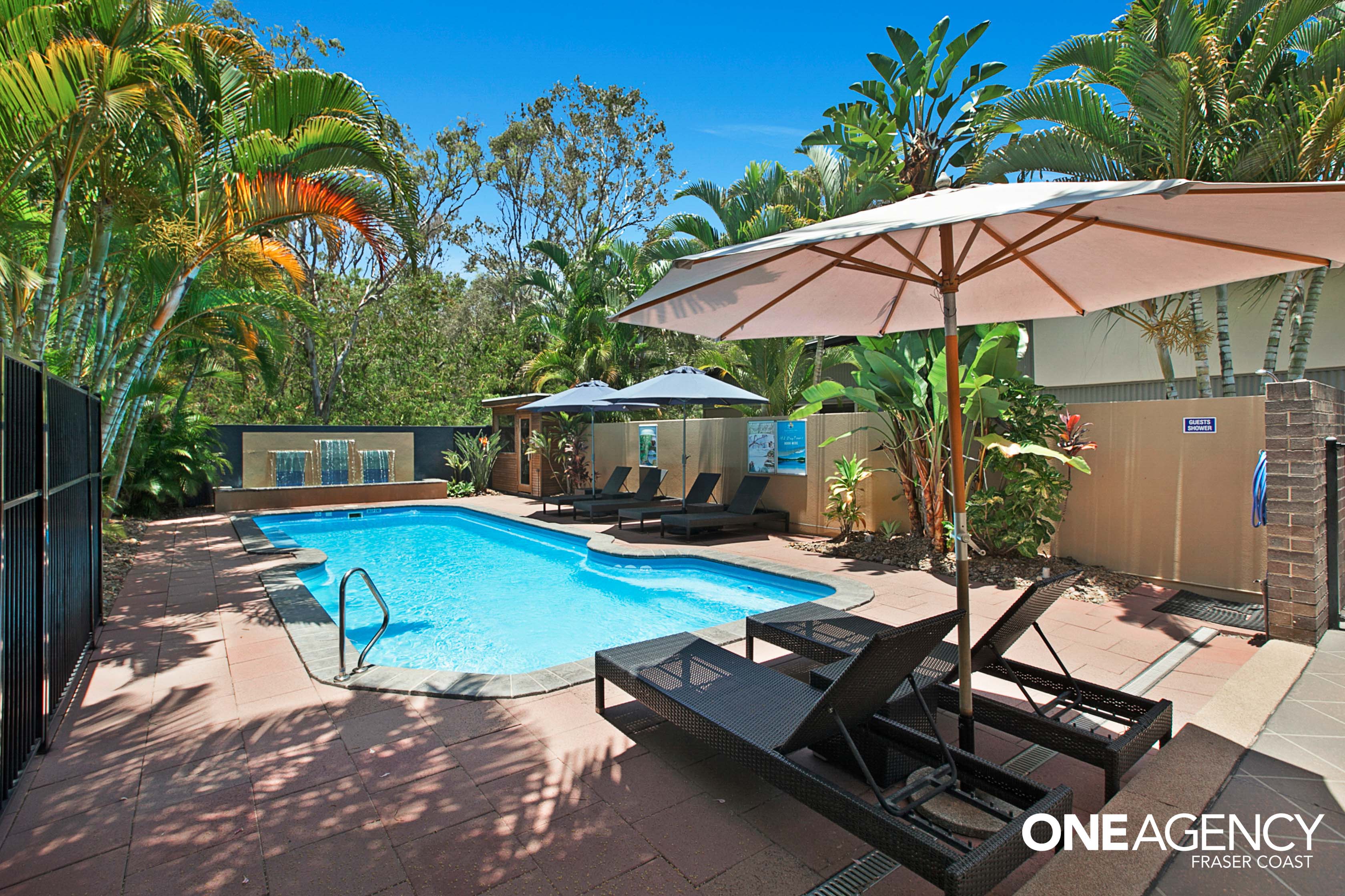 16 / 80 Moolyyir Street, Urangan
