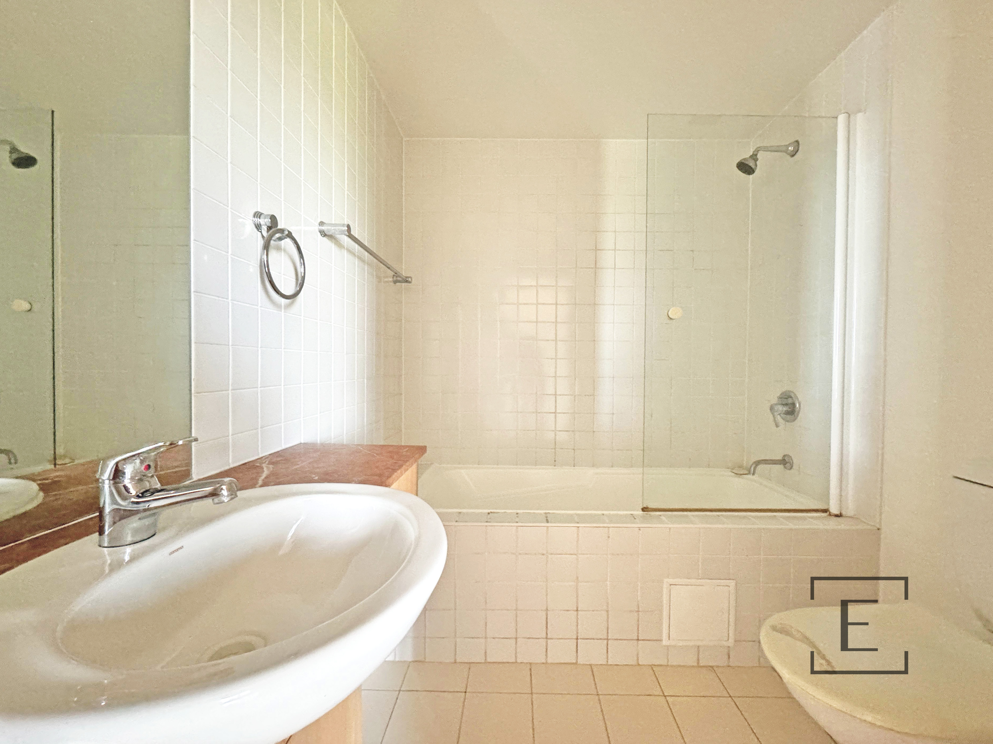 99 / 27 Bennelong Road, Wentworth Point