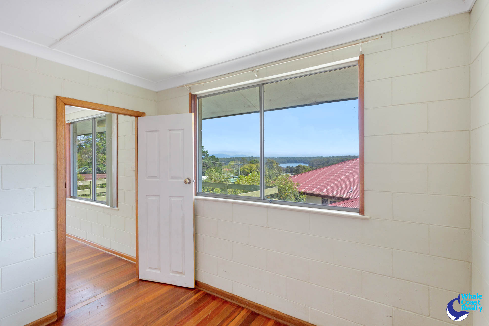 16 Thomson Parade, Dalmeny