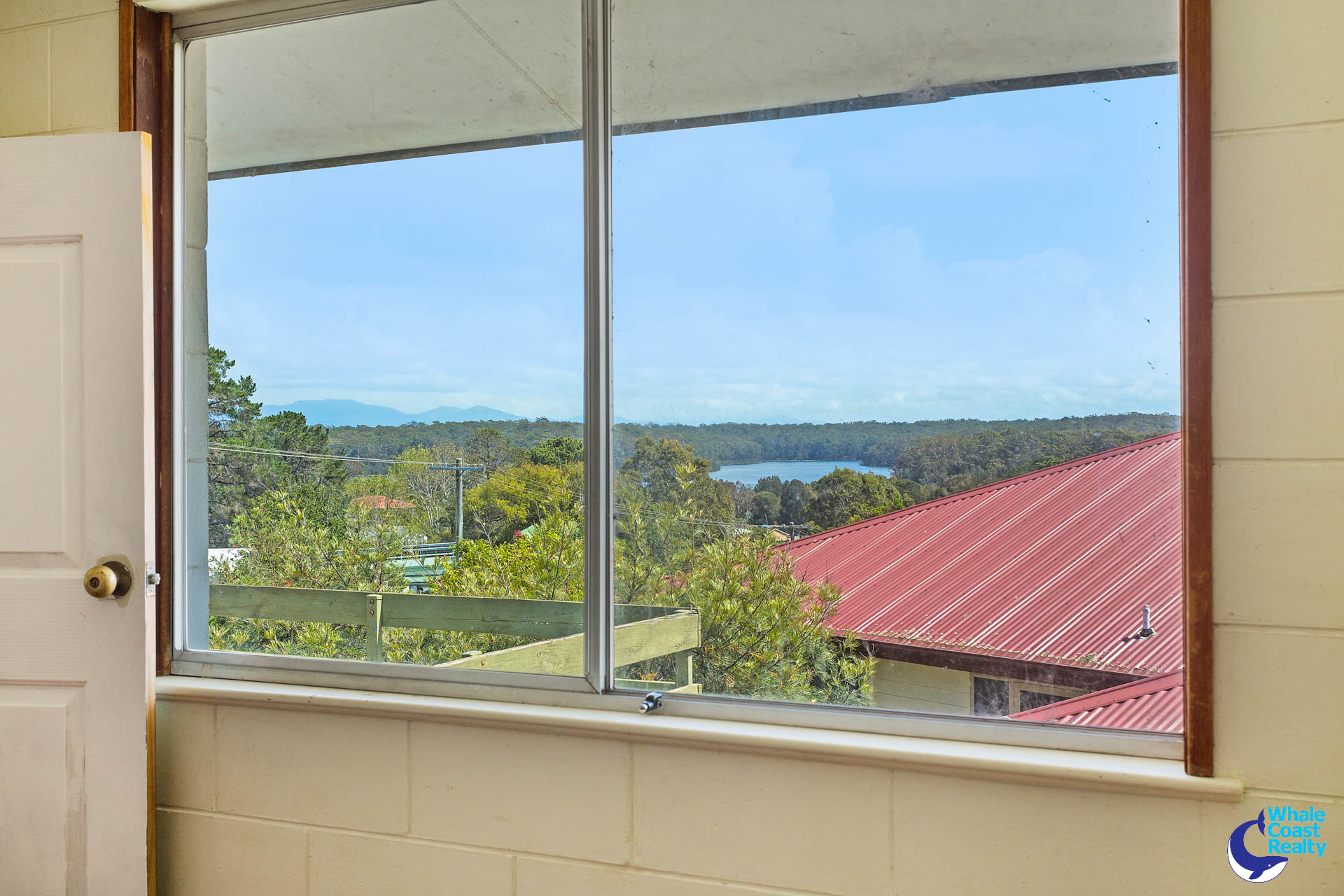 16 Thomson Parade, Dalmeny