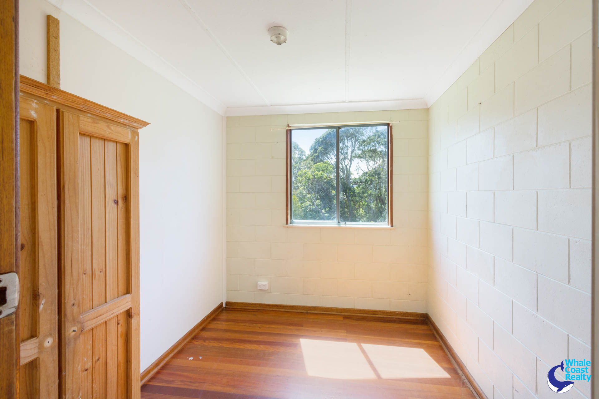 16 Thomson Parade, Dalmeny