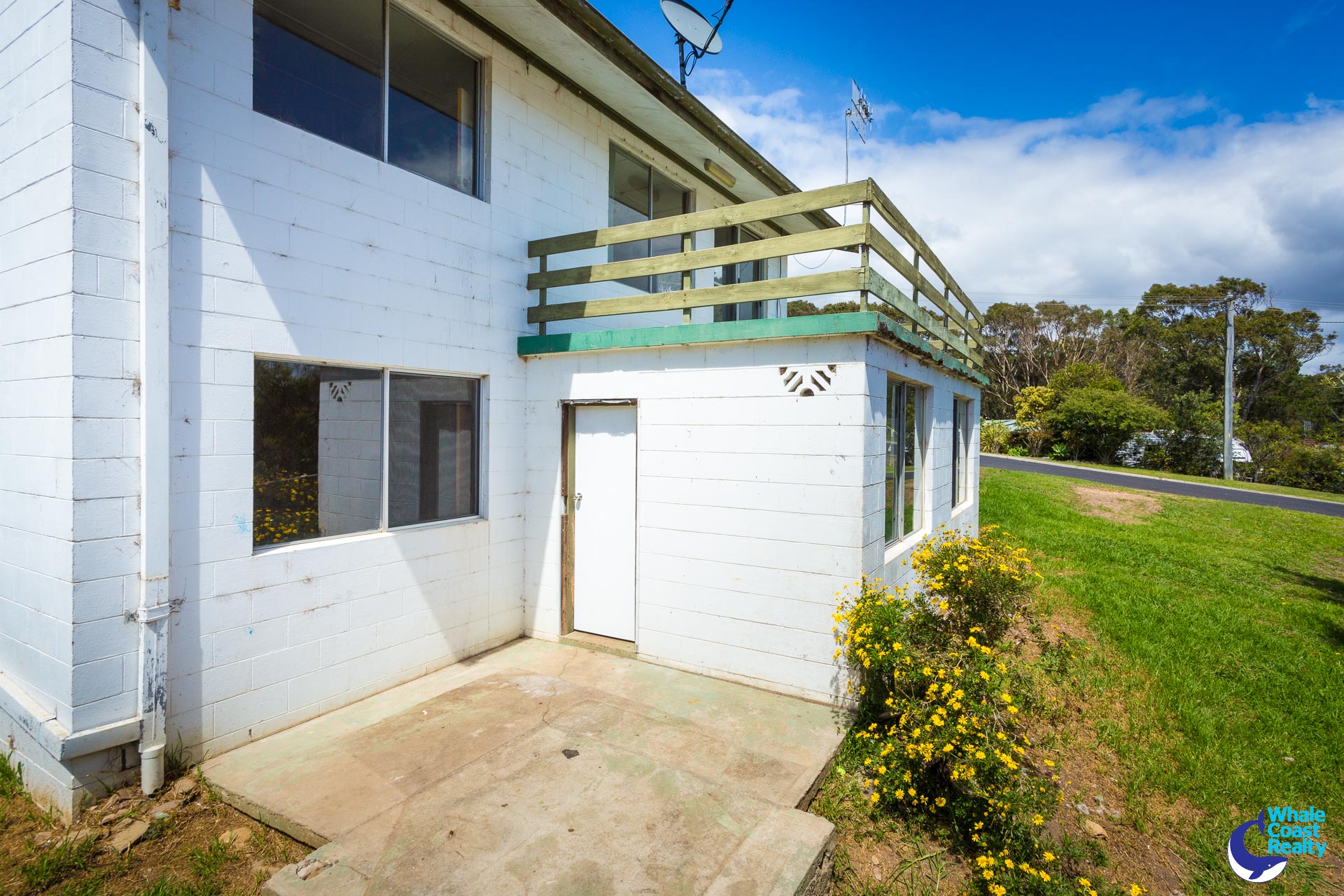 16 Thomson Parade, Dalmeny