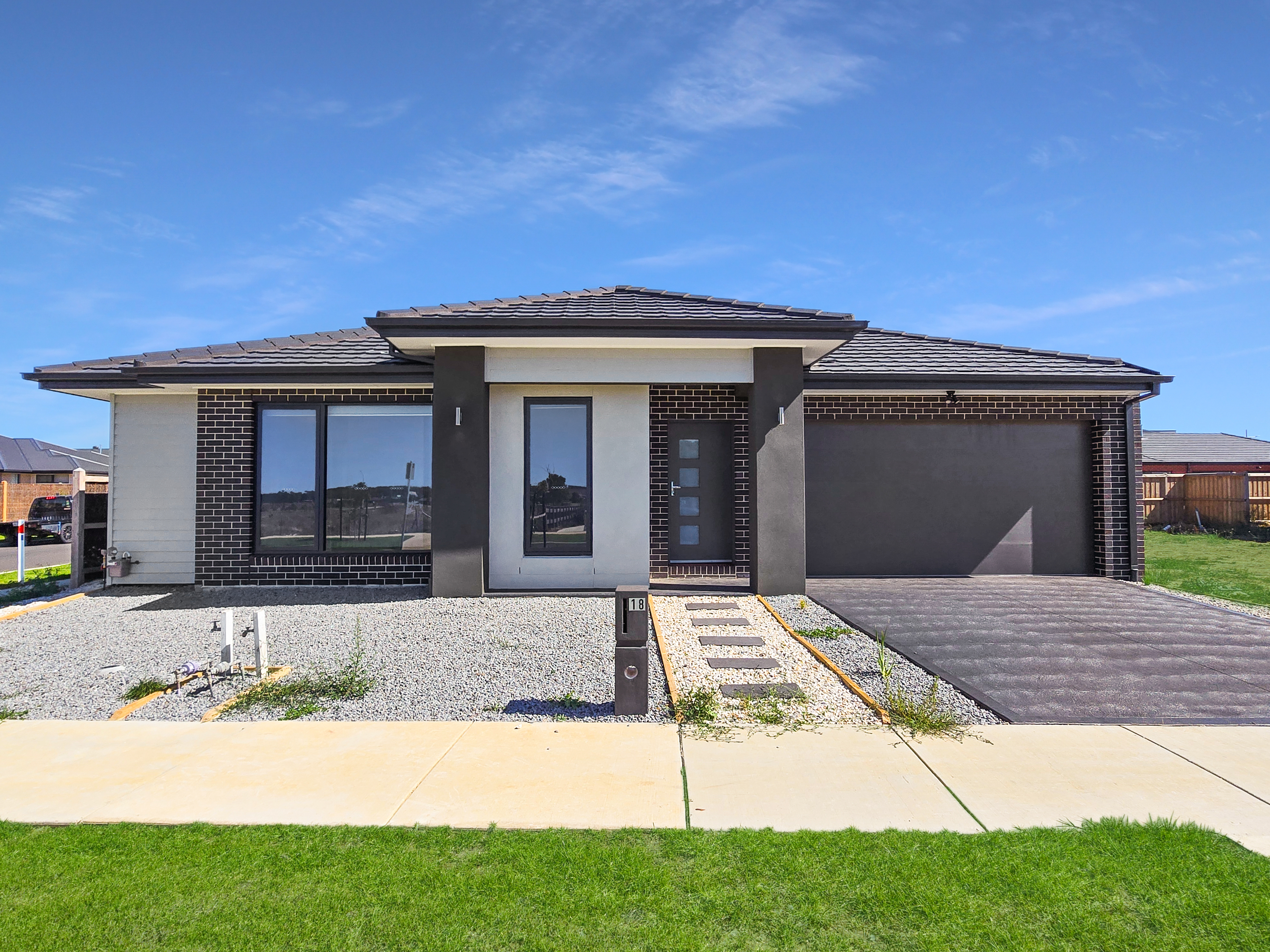 Listing image for 18 Verona Grove, ARMSTRONG CREEK  VIC  3217