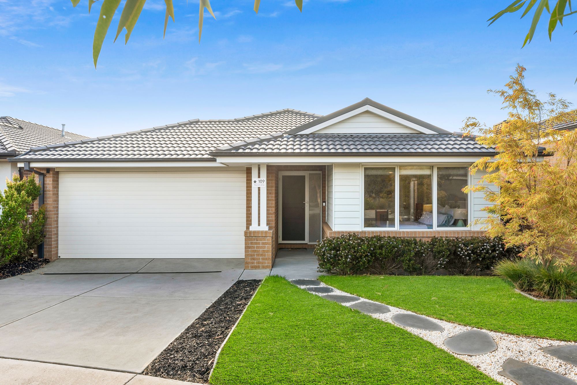 Listing image for 109 Flourish Drive, MOUNT DUNEED  VIC  3217