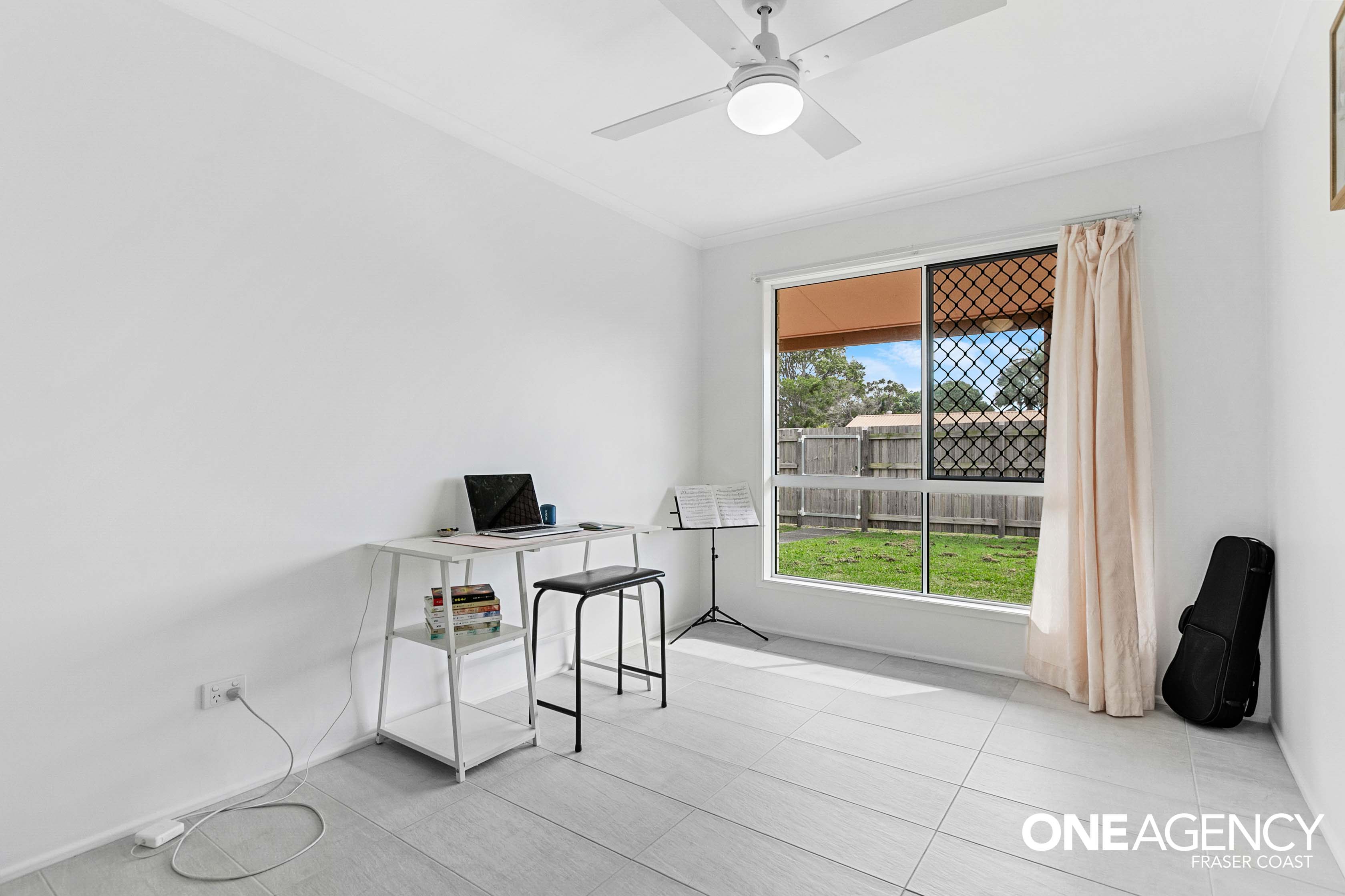 27 Caddy Avenue, Urraween