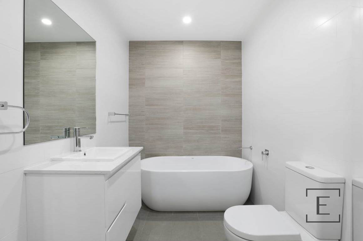 303 / 33 Percy Street, Bankstown