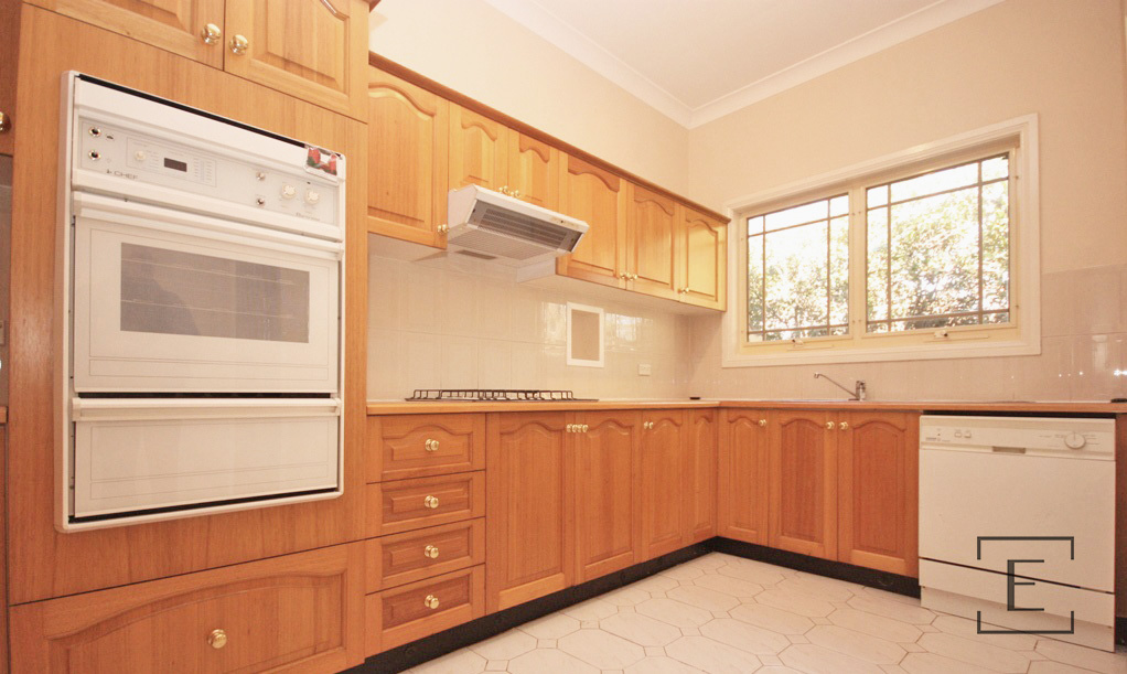 2 / 3 Champion Road, Gladesville