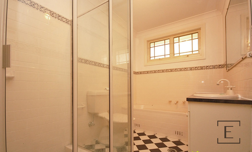 2 / 3 Champion Road, Gladesville