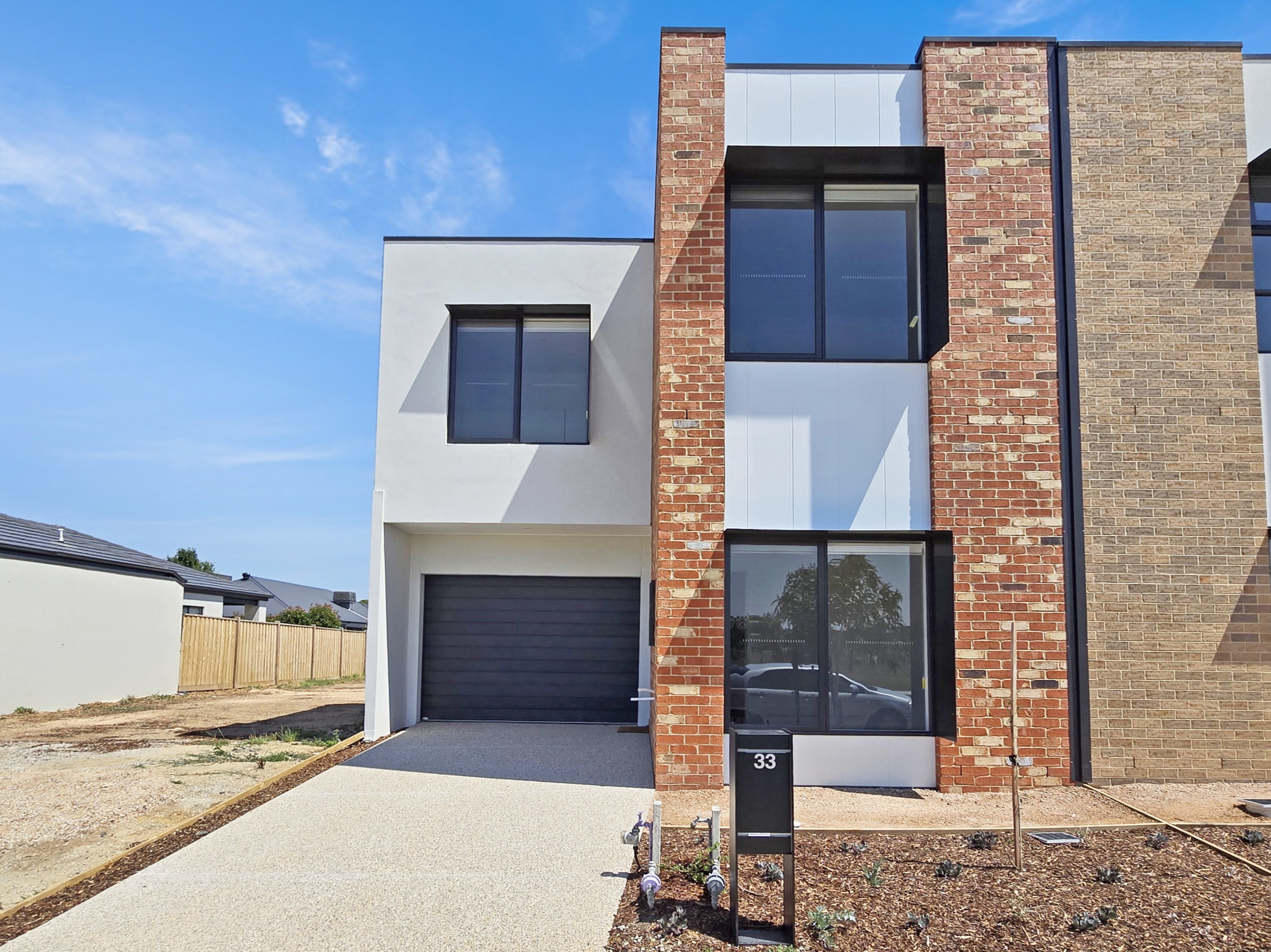 Listing image for 33 Oasis Drive, MOUNT DUNEED  VIC  3217