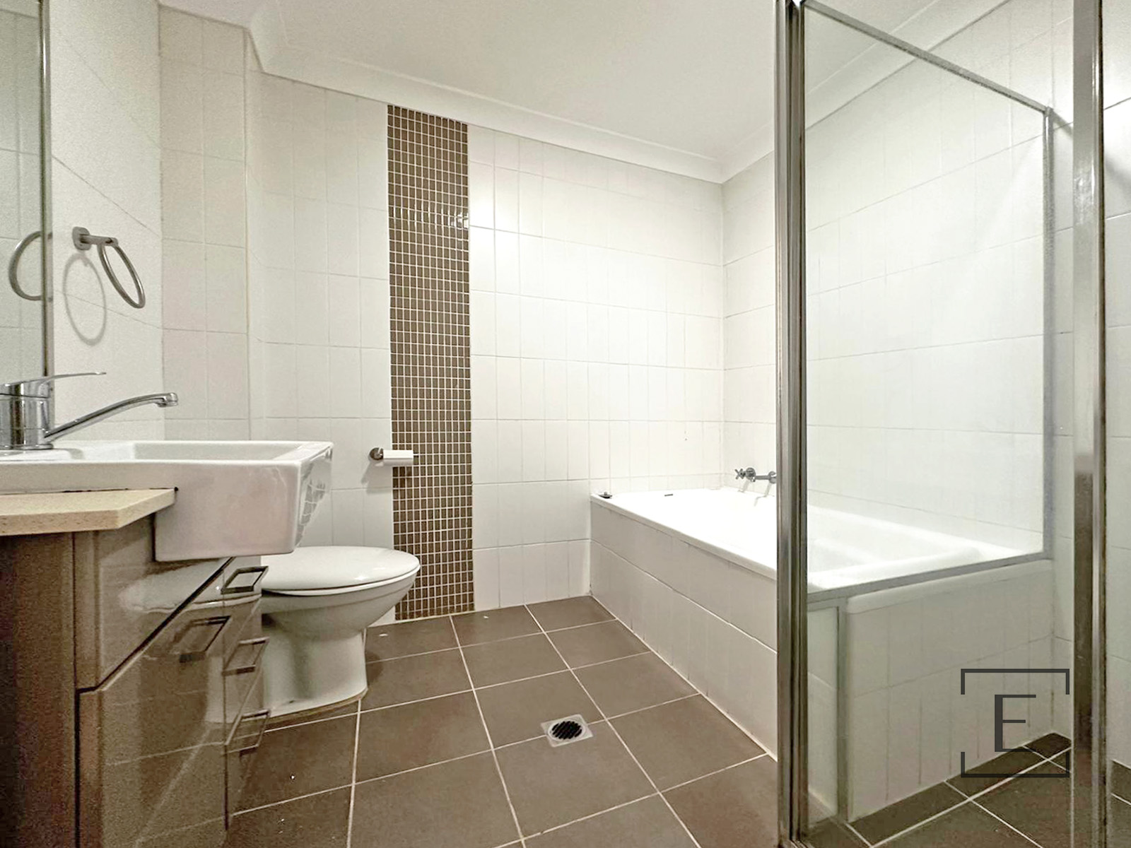 6 / 47-49 Henley Road, Homebush West