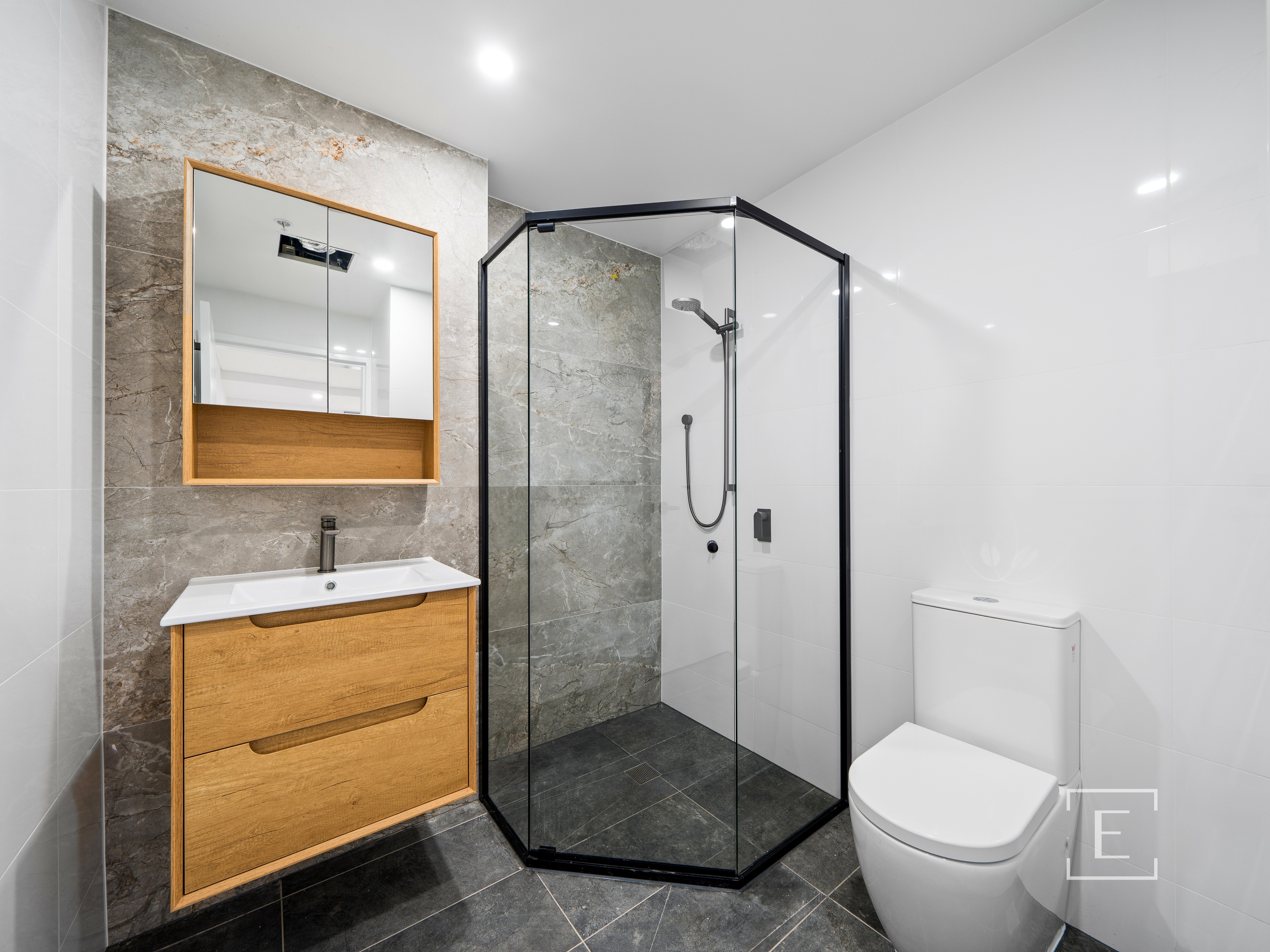 18 Marlborough Road, Homebush West