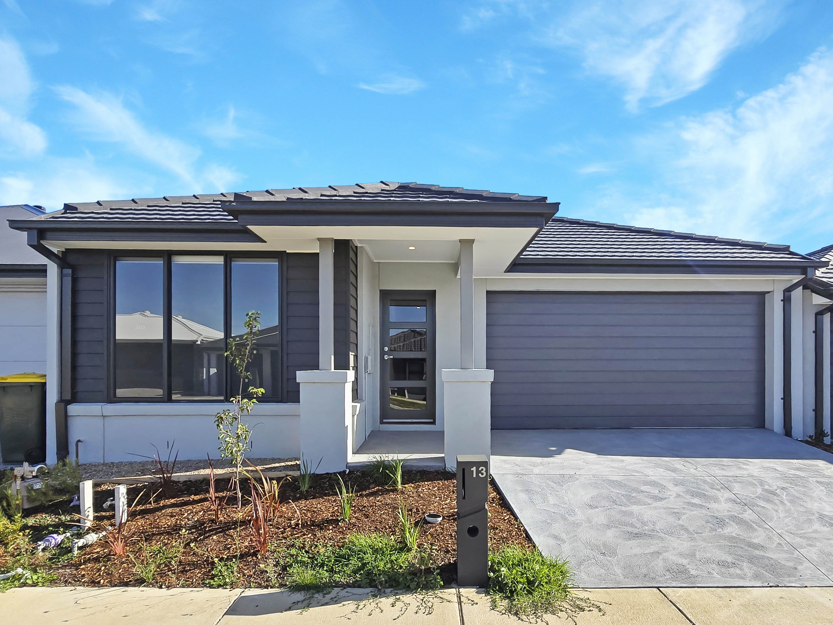 Listing image for 13 Italianate Street, CHARLEMONT  VIC  3217