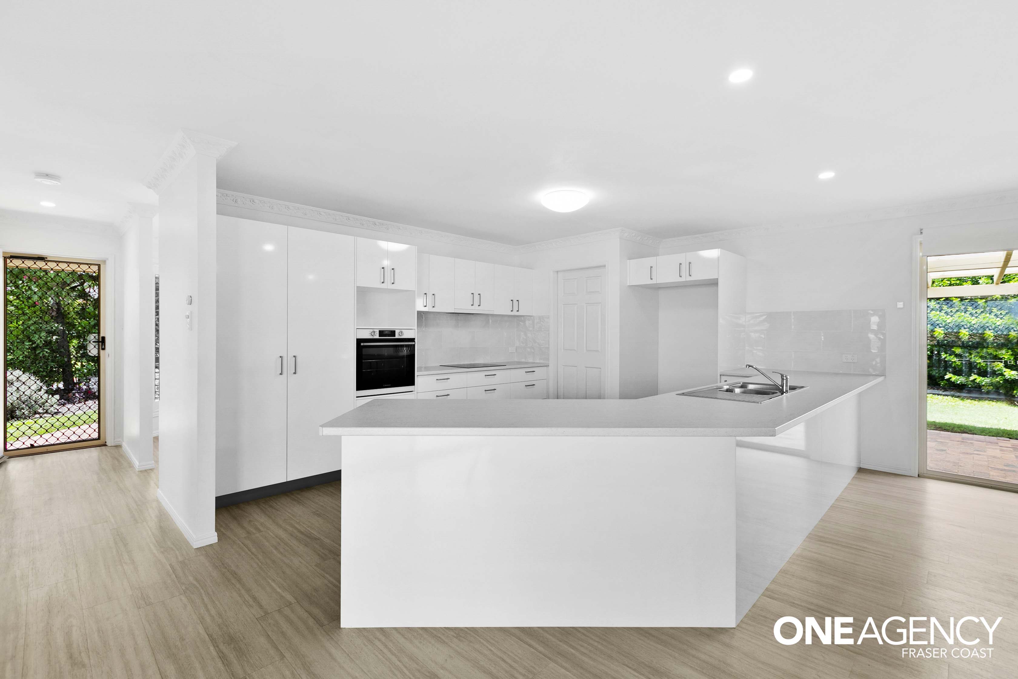 6 Arlington Court, Kawungan