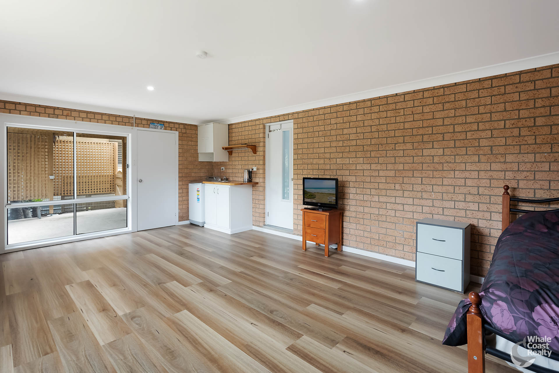 37 Montague Avenue, Kianga