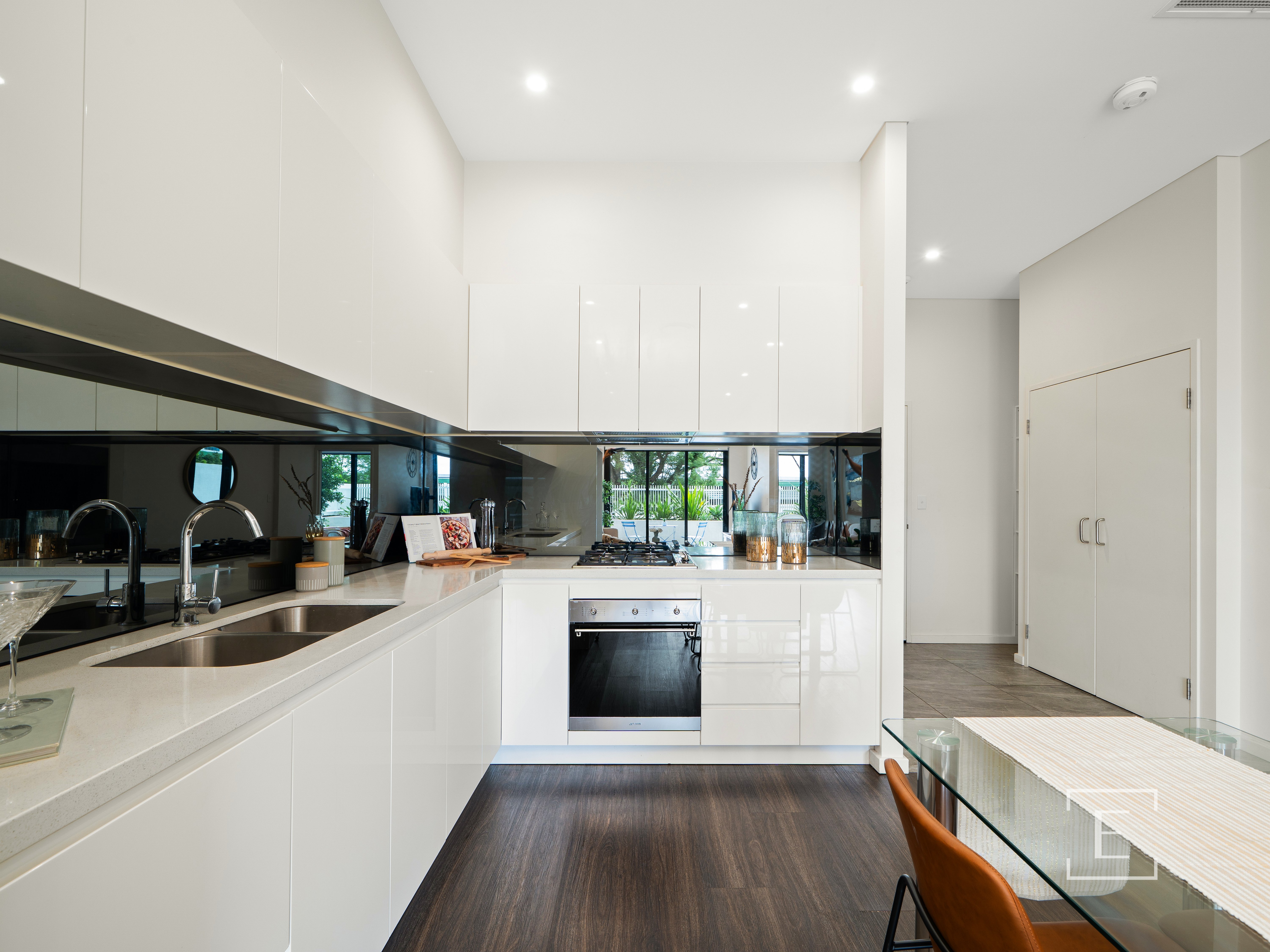 4 / 25 Smallwood Avenue, Homebush