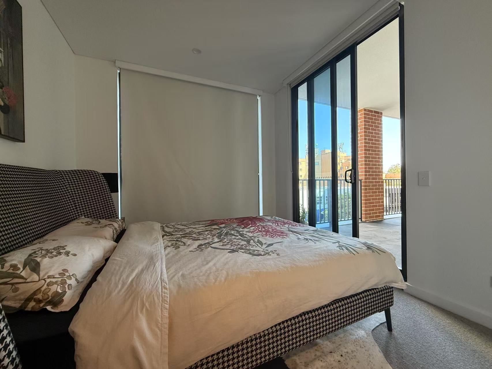 203 / 19 Meredith Street - Main View 7