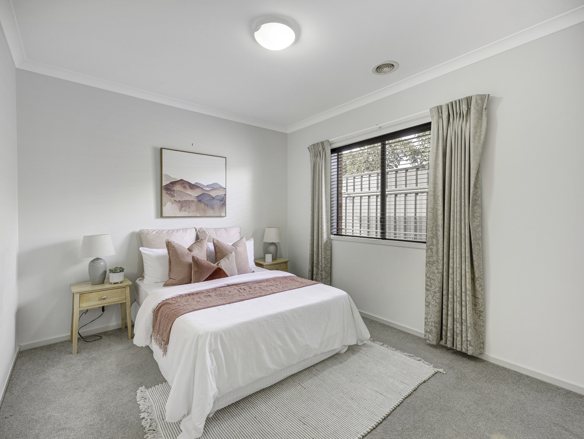 24 Monash Drive, Wangaratta